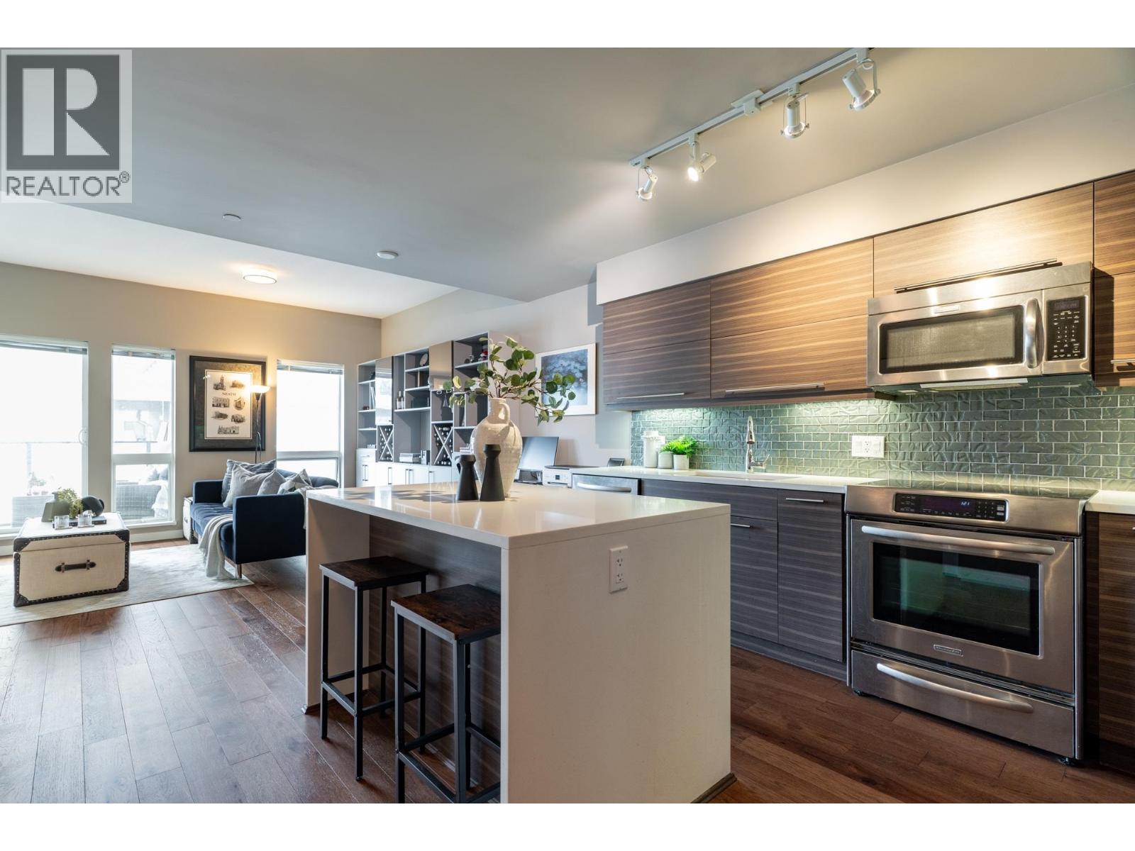 413 317 Bewicke Avenue, North Vancouver, British Columbia  V7M 3E9 - Photo 14 - R3171506