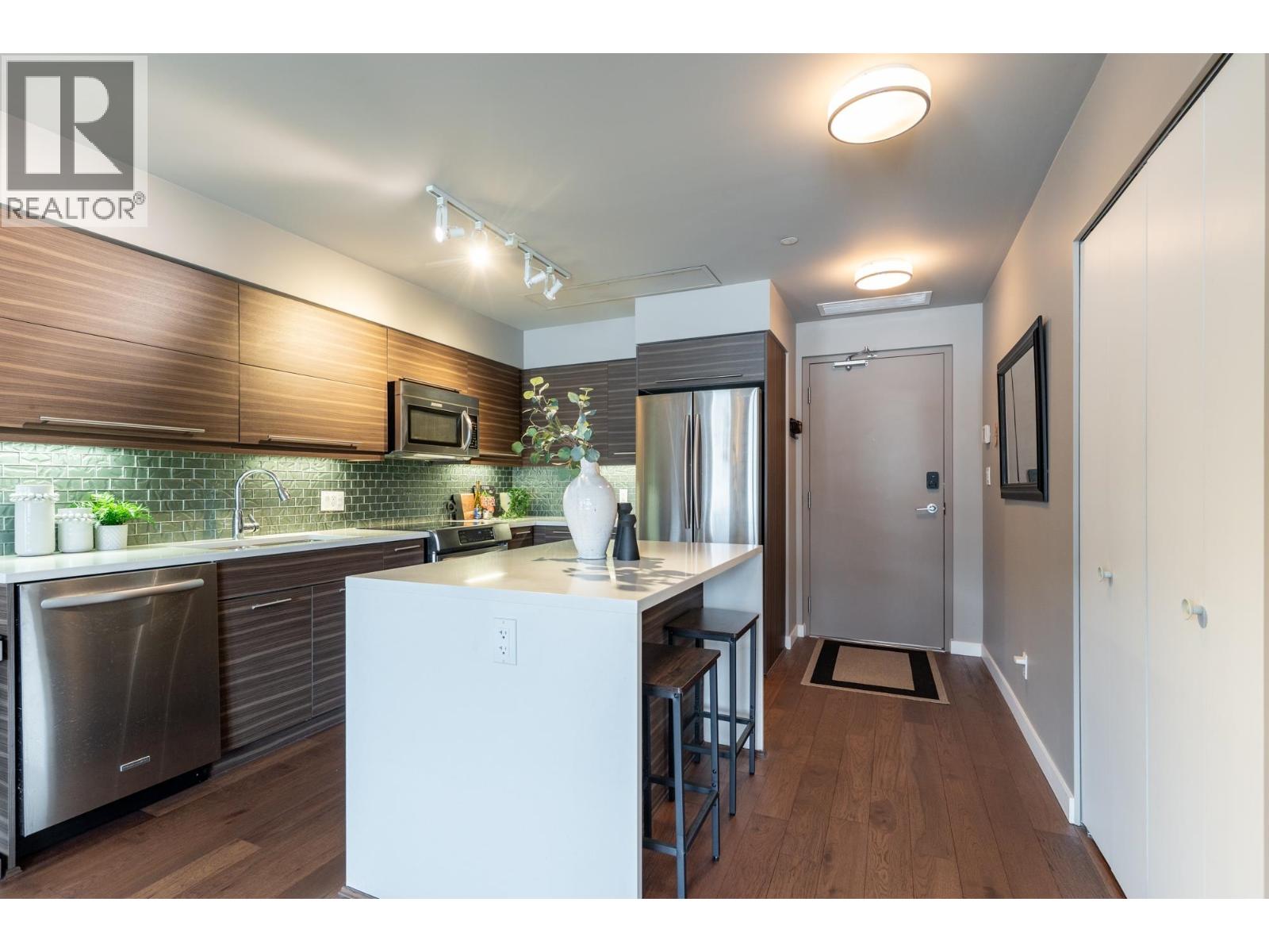 413 317 Bewicke Avenue, North Vancouver, British Columbia  V7M 3E9 - Photo 10 - R3171506