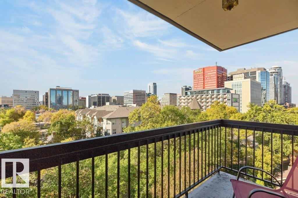 #703 9921 104 ST NW