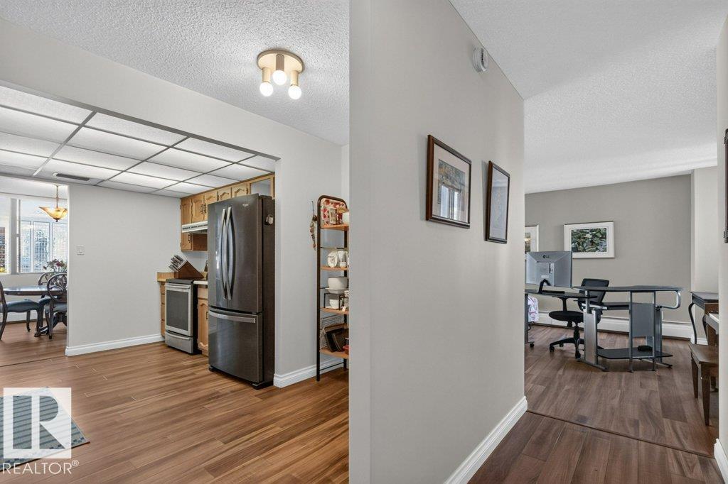 #703 9921 104 ST NW