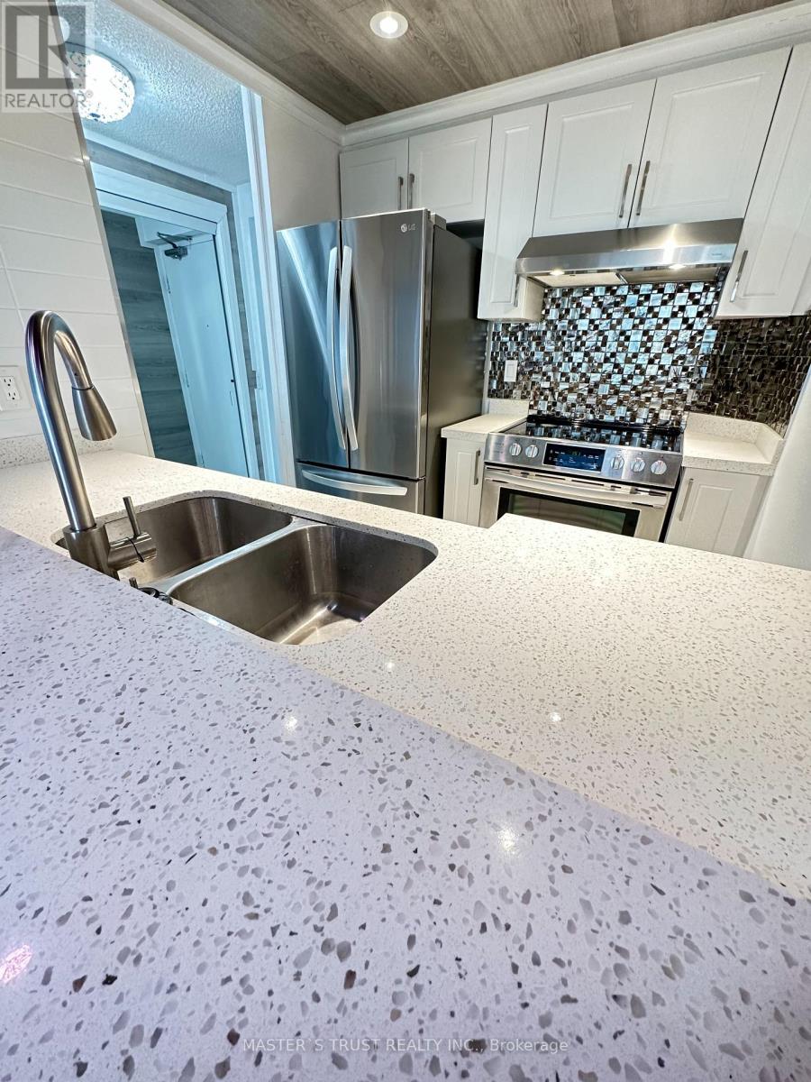 306 - 7 Bishop Avenue, Toronto, Ontario  M2M 4J4 - Photo 23 - C13855066