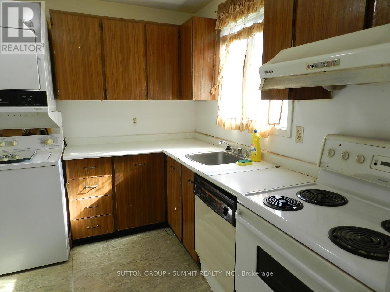 10 Baldoon Road, Toronto, Ontario  M1B 1V7 - Photo 6 - E13855062