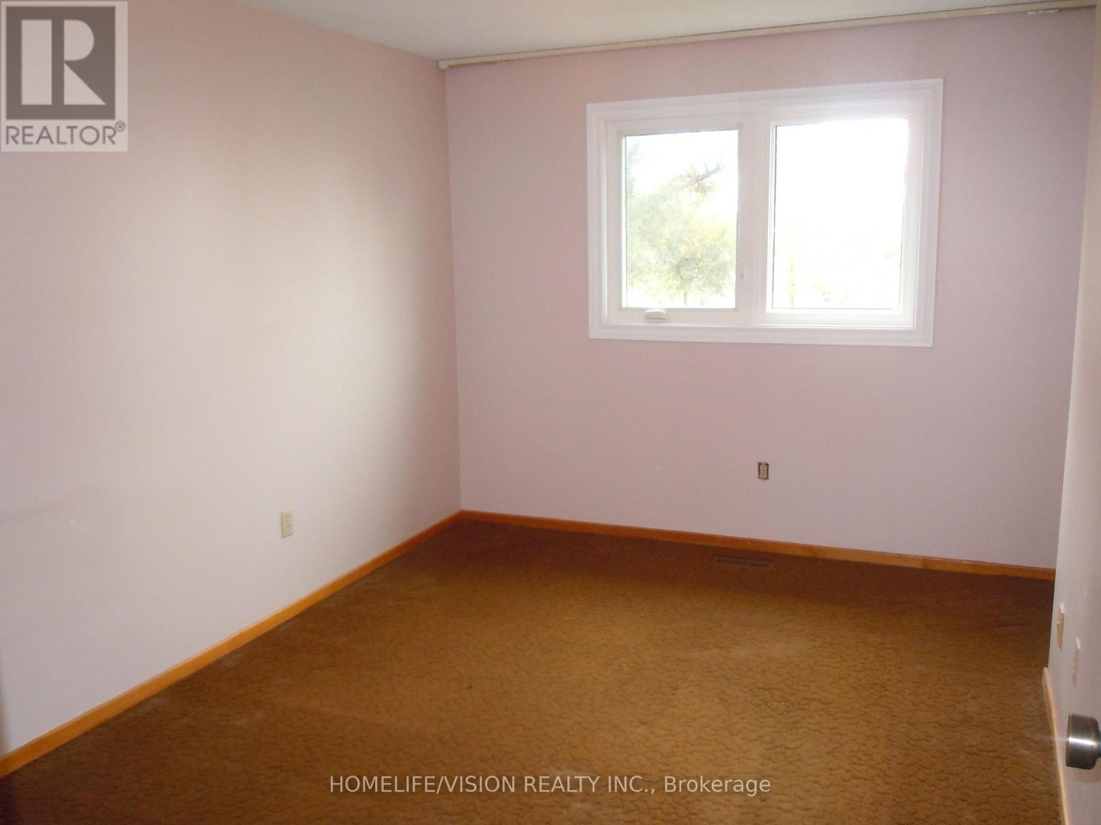 76 Crayford Drive, Toronto, Ontario  M1W 3B6 - Photo 7 - E13855104