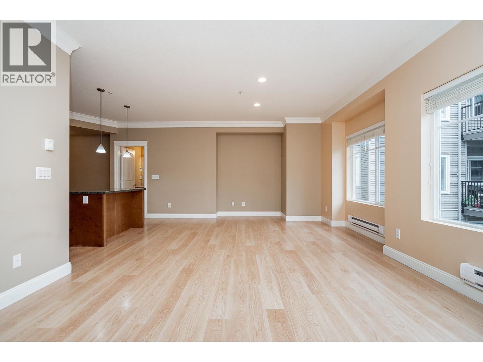 301 22150 Dewdney Trunk Road, Maple Ridge, British Columbia  V2X 3H6 - Photo 12 - R3171710