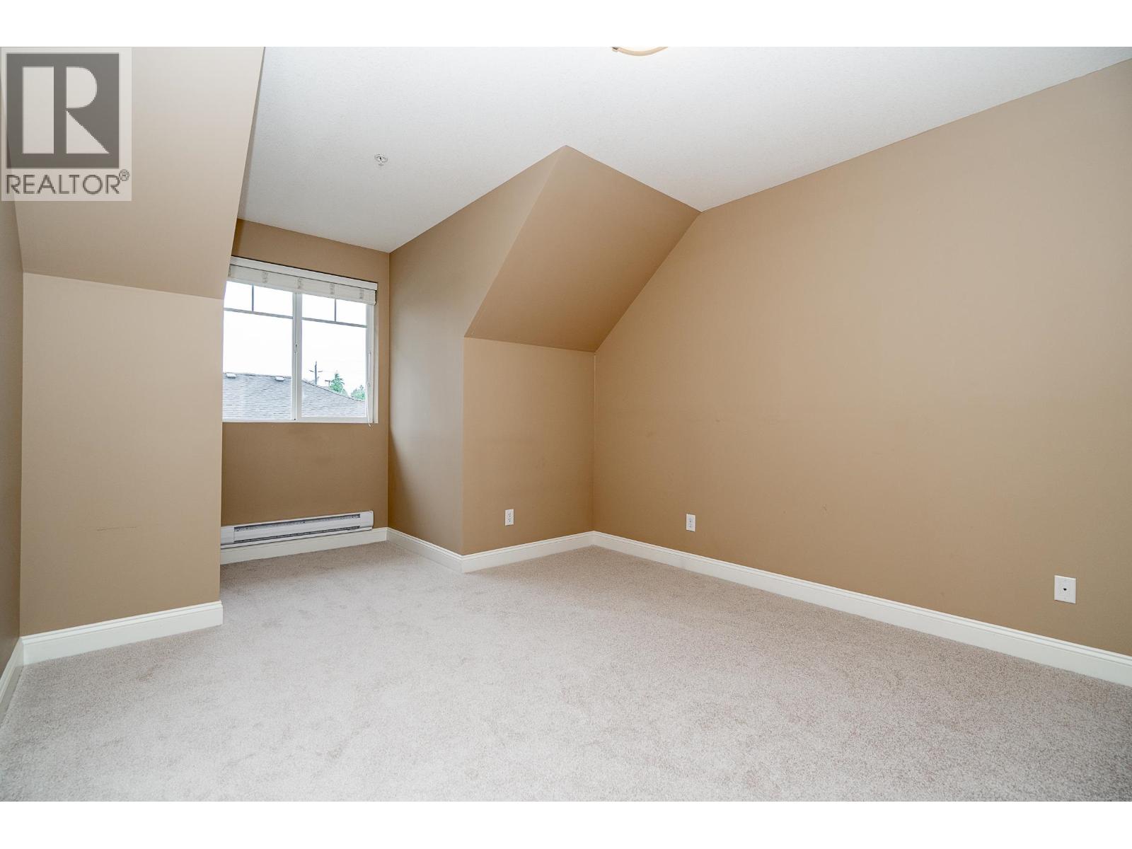 301 22150 Dewdney Trunk Road, Maple Ridge, British Columbia  V2X 3H6 - Photo 19 - R3171710