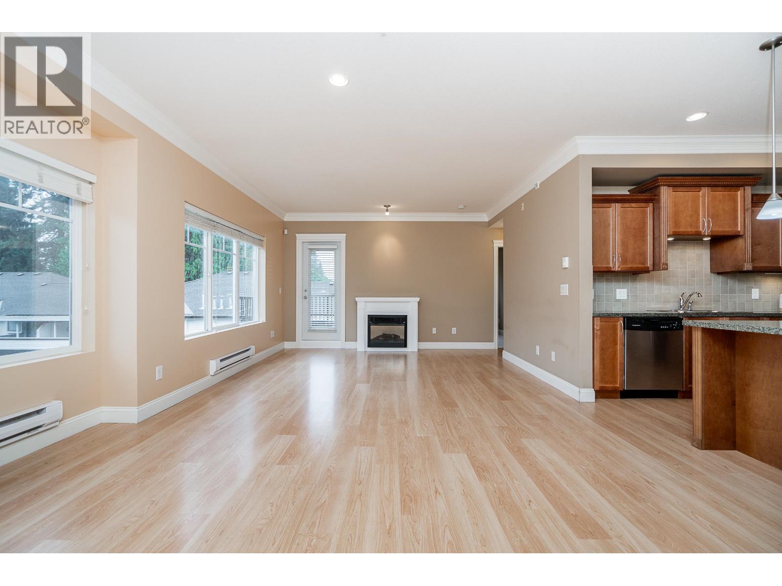 301 22150 Dewdney Trunk Road, Maple Ridge, British Columbia  V2X 3H6 - Photo 7 - R3171710