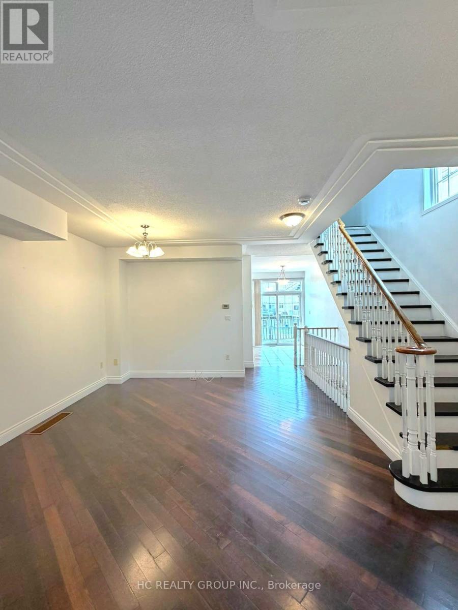 19 - 10 Post Oak Drive, Richmond Hill, Ontario  L4E 4H8 - Photo 4 - N13855044