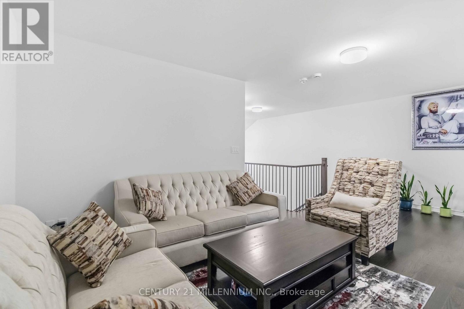 24 Mayapple Street, Adjala-Tosorontio (Colgan), Ontario  L0G 1W0 - Photo 10 - N13855118