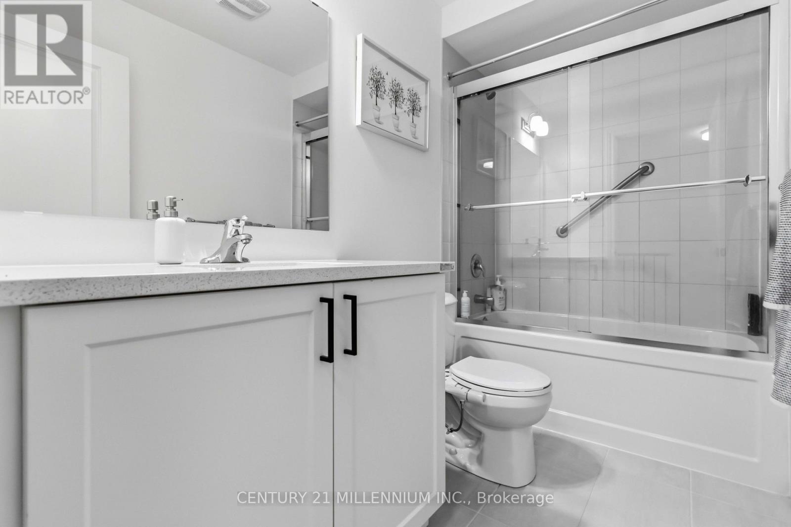 24 Mayapple Street, Adjala-Tosorontio (Colgan), Ontario  L0G 1W0 - Photo 11 - N13855118