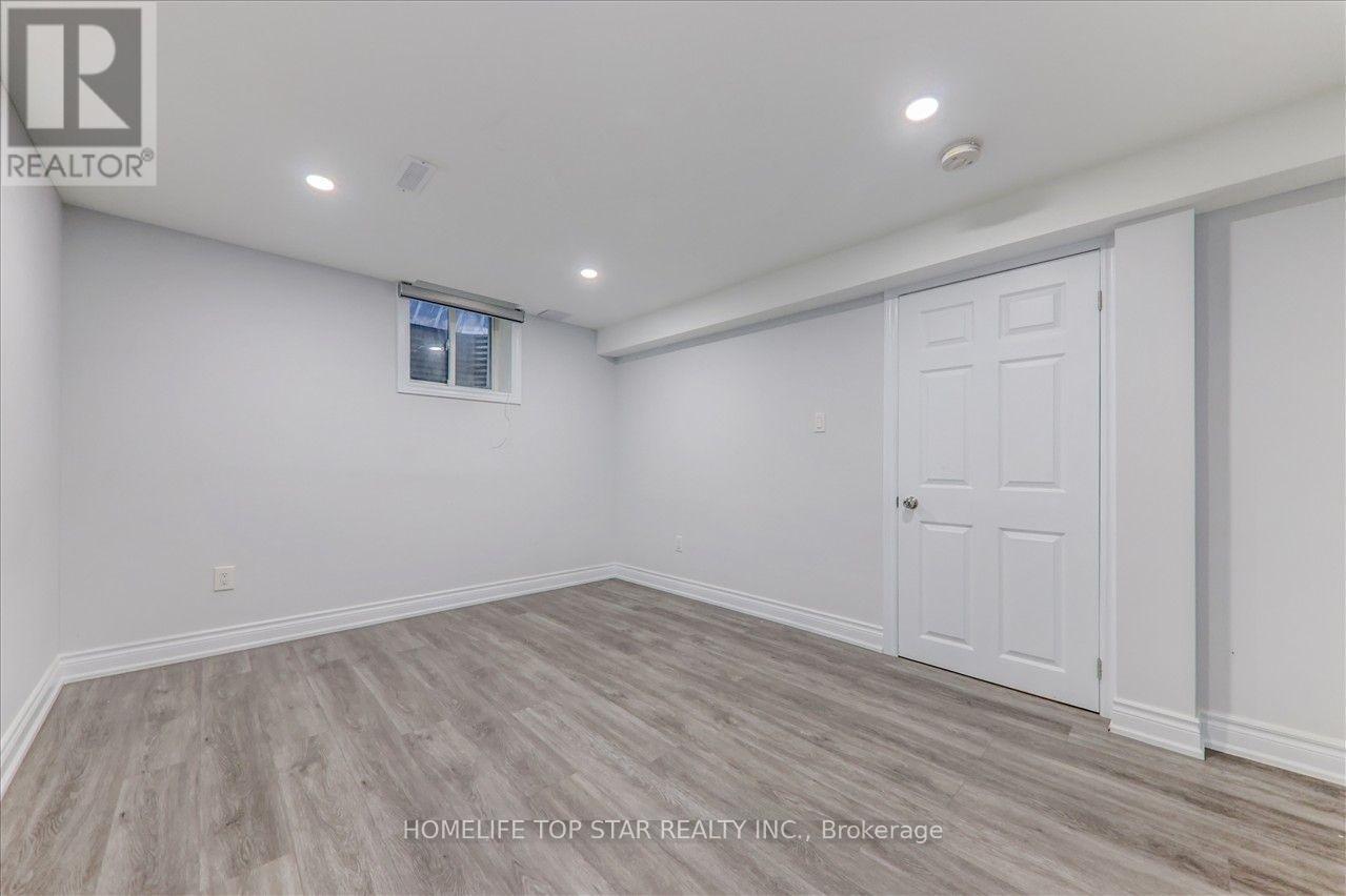 50 Marydale Avenue S, Markham, Ontario  L3S 3N3 - Photo 9 - N13855194