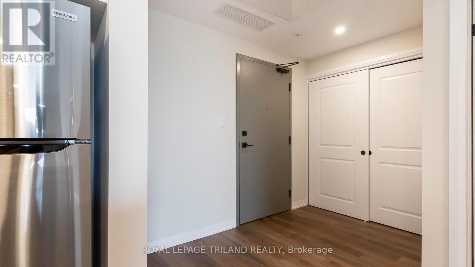215 - 865 Kleinburg Drive, London North, Ontario  N5X 0P4 - Photo 2 - X13696722
