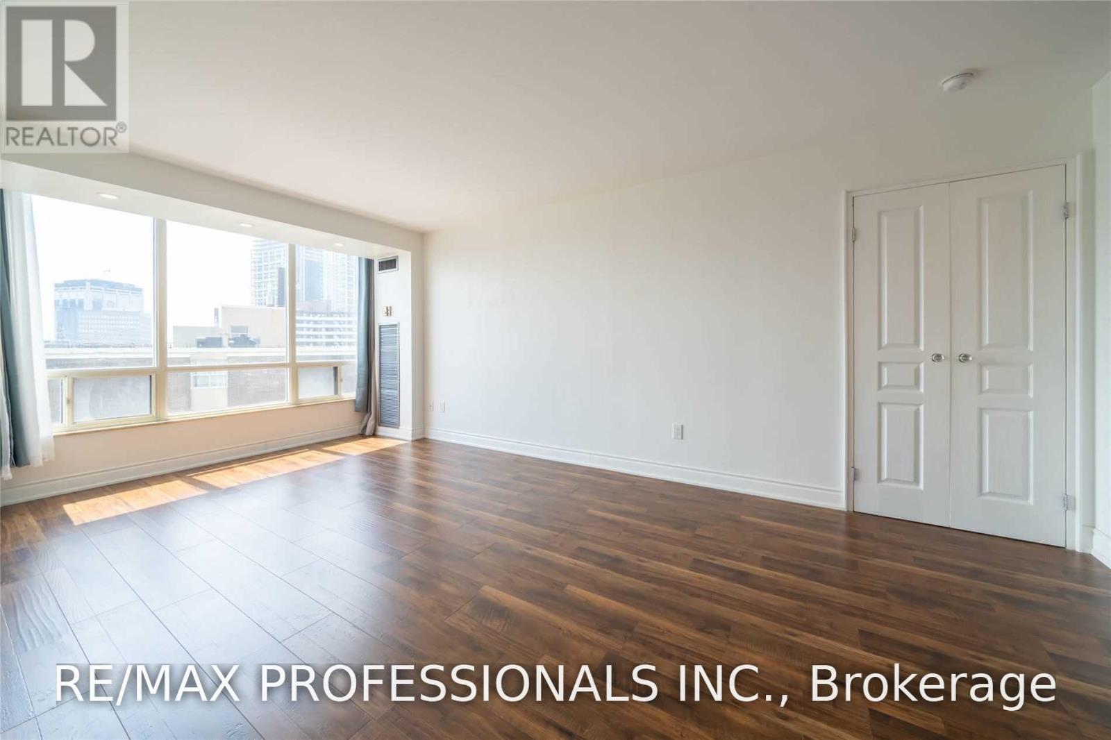 809 - 1300 Islington Avenue, Toronto, Ontario  M9A 5C4 - Photo 12 - W13855070