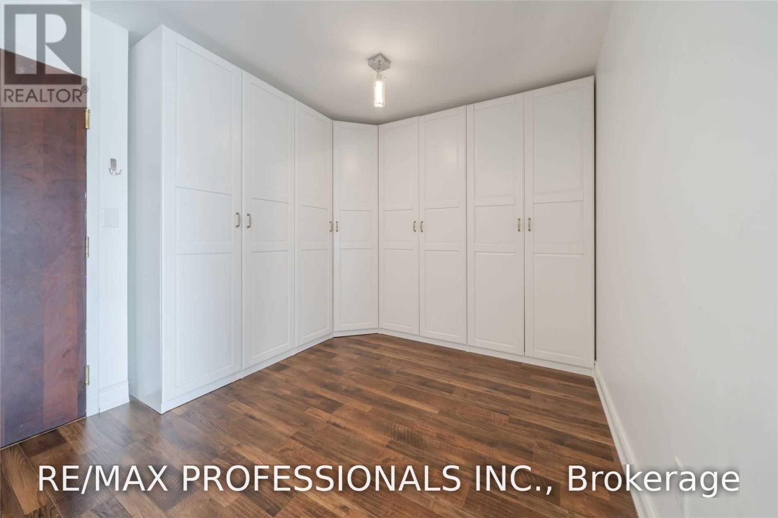 809 - 1300 Islington Avenue, Toronto, Ontario  M9A 5C4 - Photo 16 - W13855070