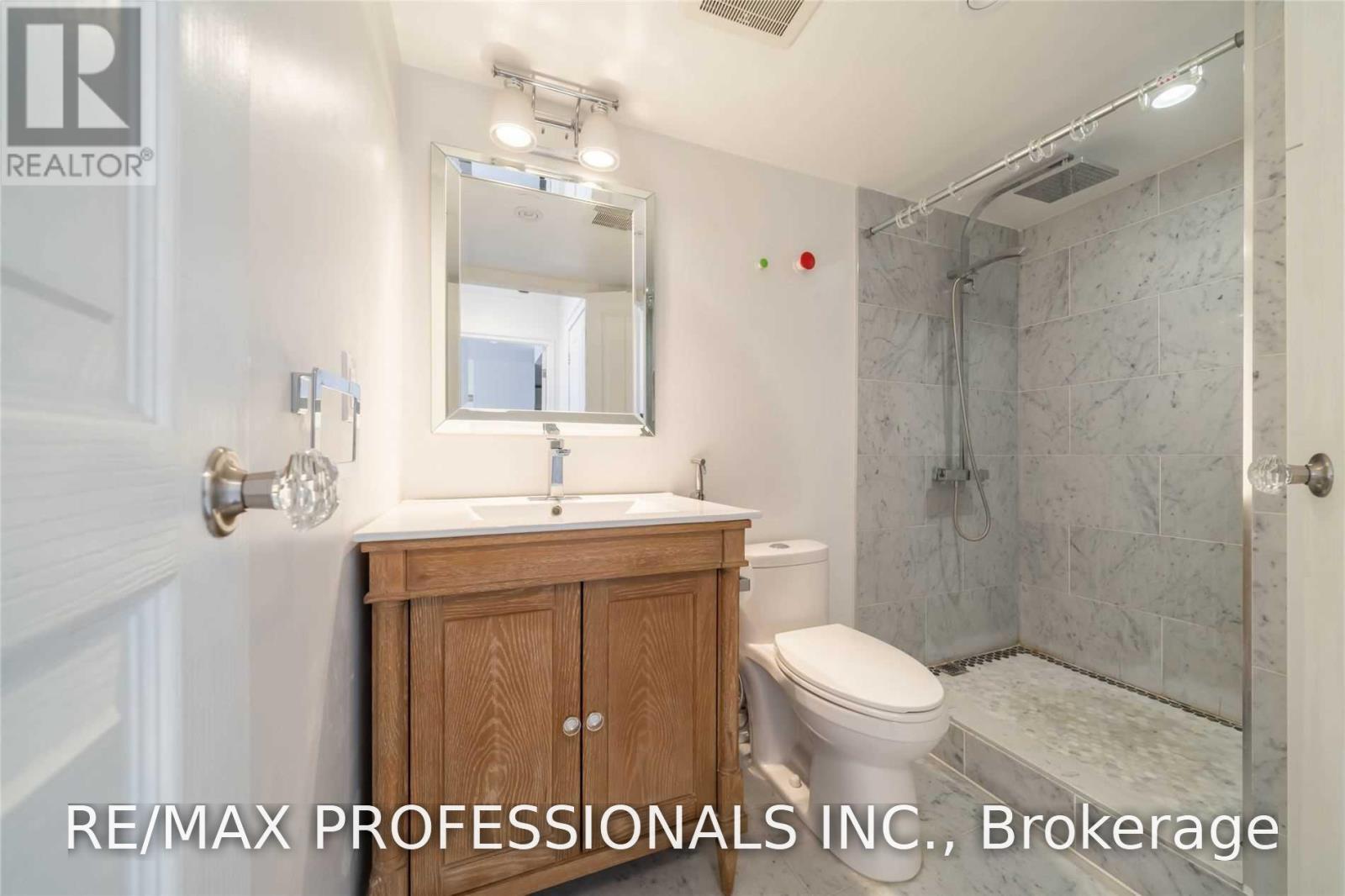 809 - 1300 Islington Avenue, Toronto, Ontario  M9A 5C4 - Photo 18 - W13855070