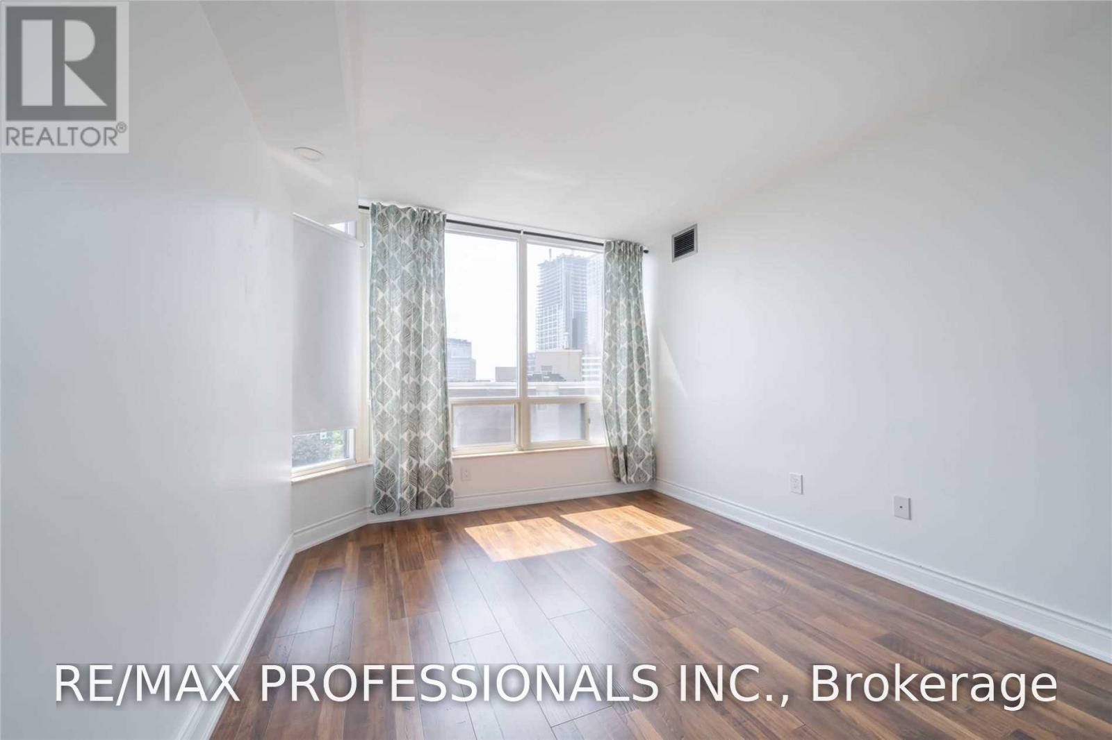 809 - 1300 Islington Avenue, Toronto, Ontario  M9A 5C4 - Photo 22 - W13855070