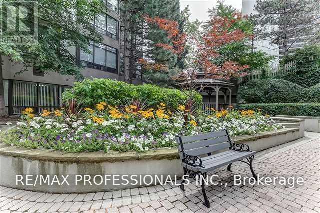 809 - 1300 Islington Avenue, Toronto, Ontario  M9A 5C4 - Photo 37 - W13855070