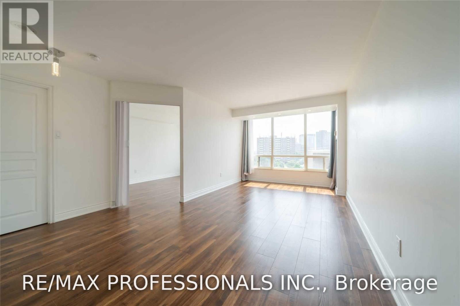 809 - 1300 Islington Avenue, Toronto, Ontario  M9A 5C4 - Photo 6 - W13855070