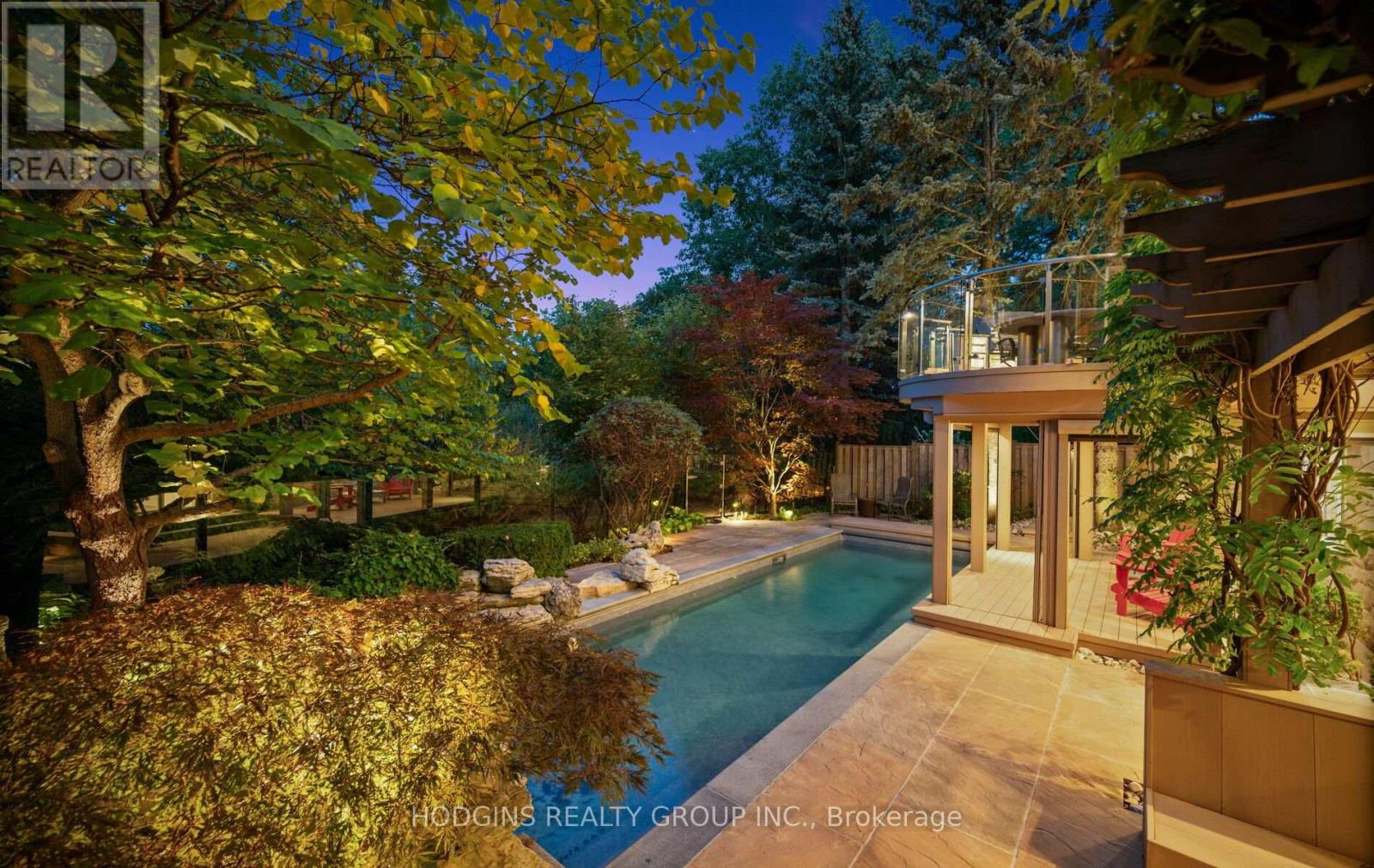 4028 Powderhorn Court, Mississauga, Ontario  L5L 3C4 - Photo 4 - W13855102