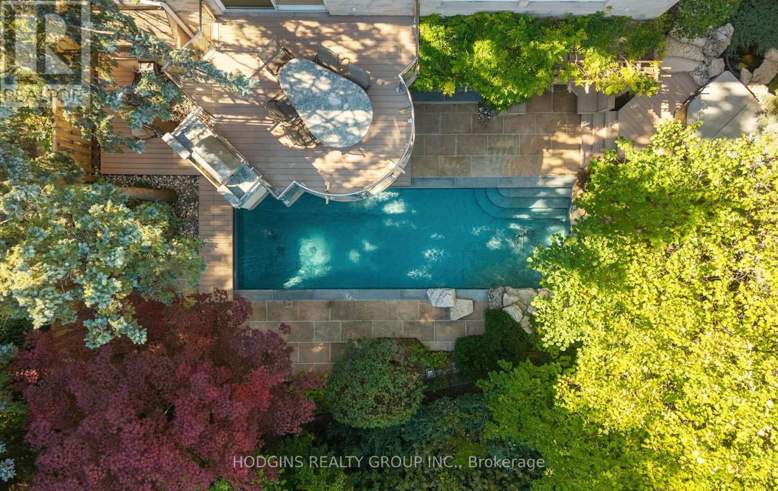 4028 Powderhorn Court, Mississauga, Ontario  L5L 3C4 - Photo 5 - W13855102