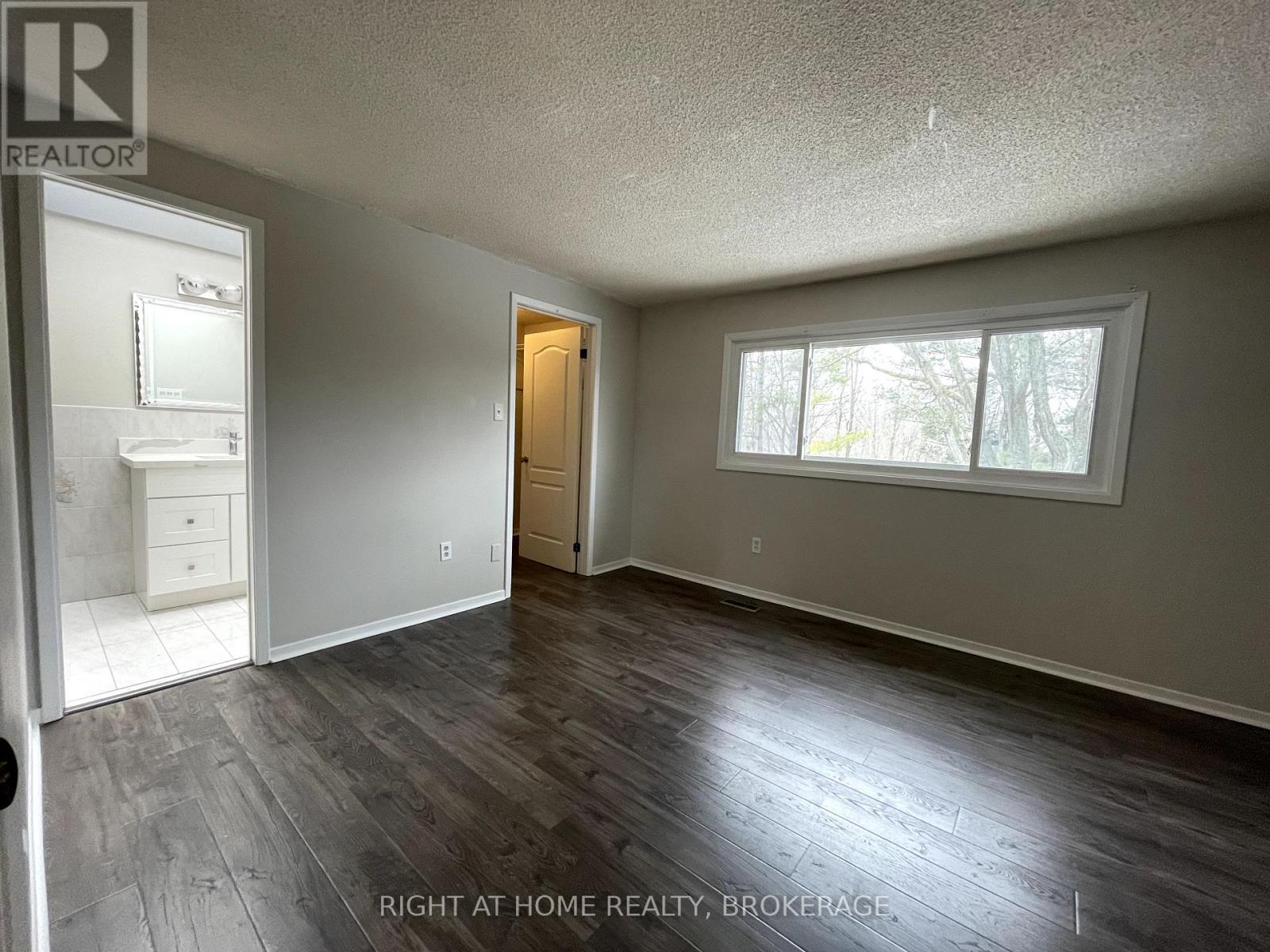 1207 Potters Wheel Crescent, Oakville, Ontario  L6M 1J3 - Photo 11 - W13855164