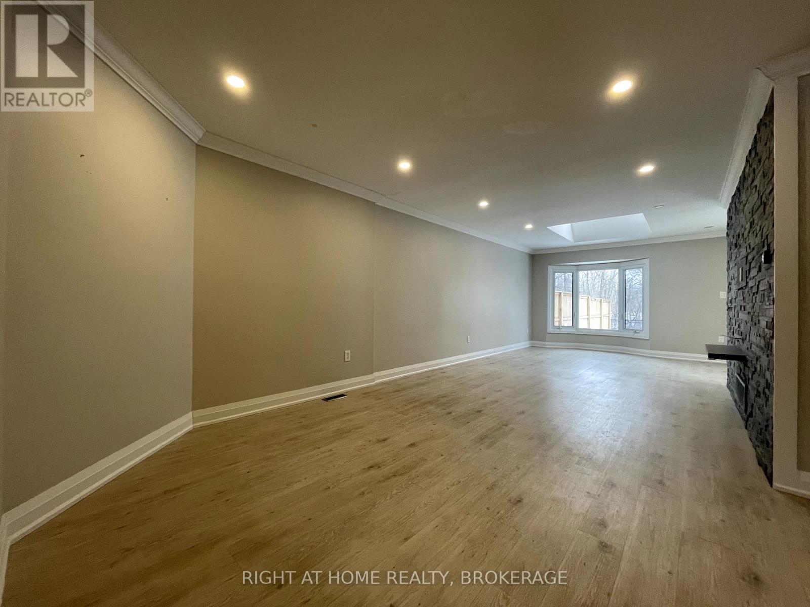 1207 Potters Wheel Crescent, Oakville, Ontario  L6M 1J3 - Photo 5 - W13855164