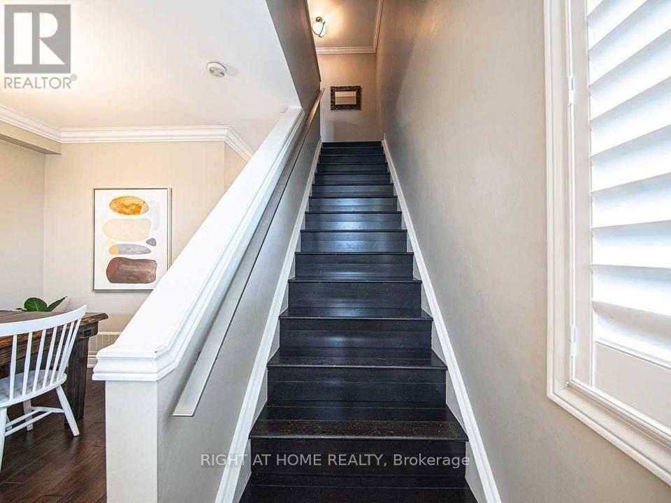 2468 Scholars Common, Burlington, Ontario  L7P 2W2 - Photo 6 - W13855184