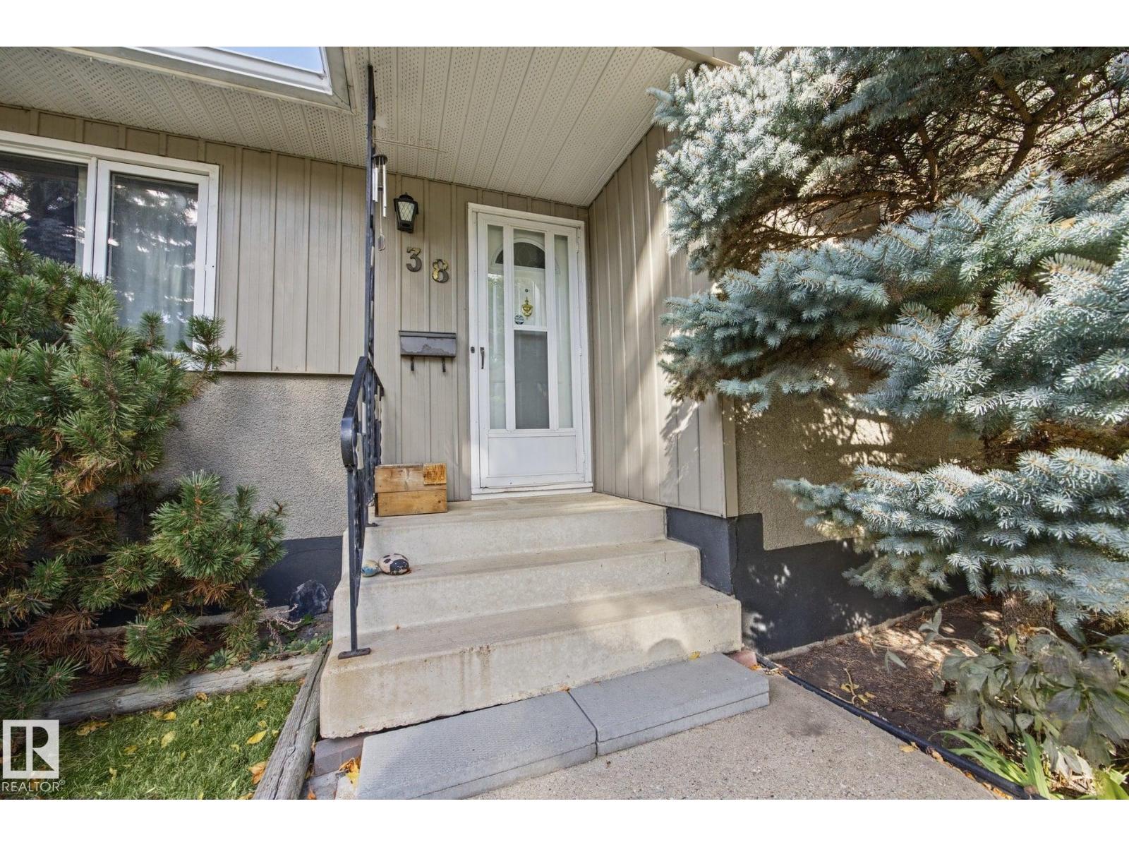 38 RAVEN DR