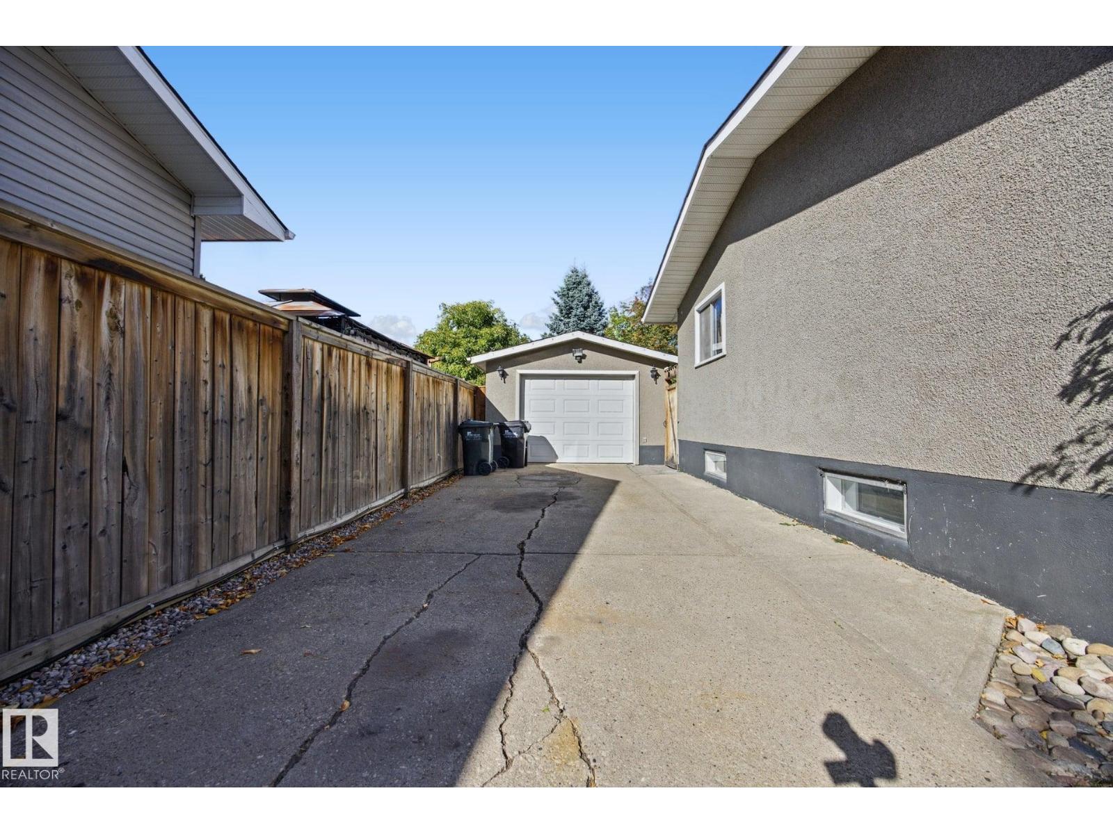 38 RAVEN DR