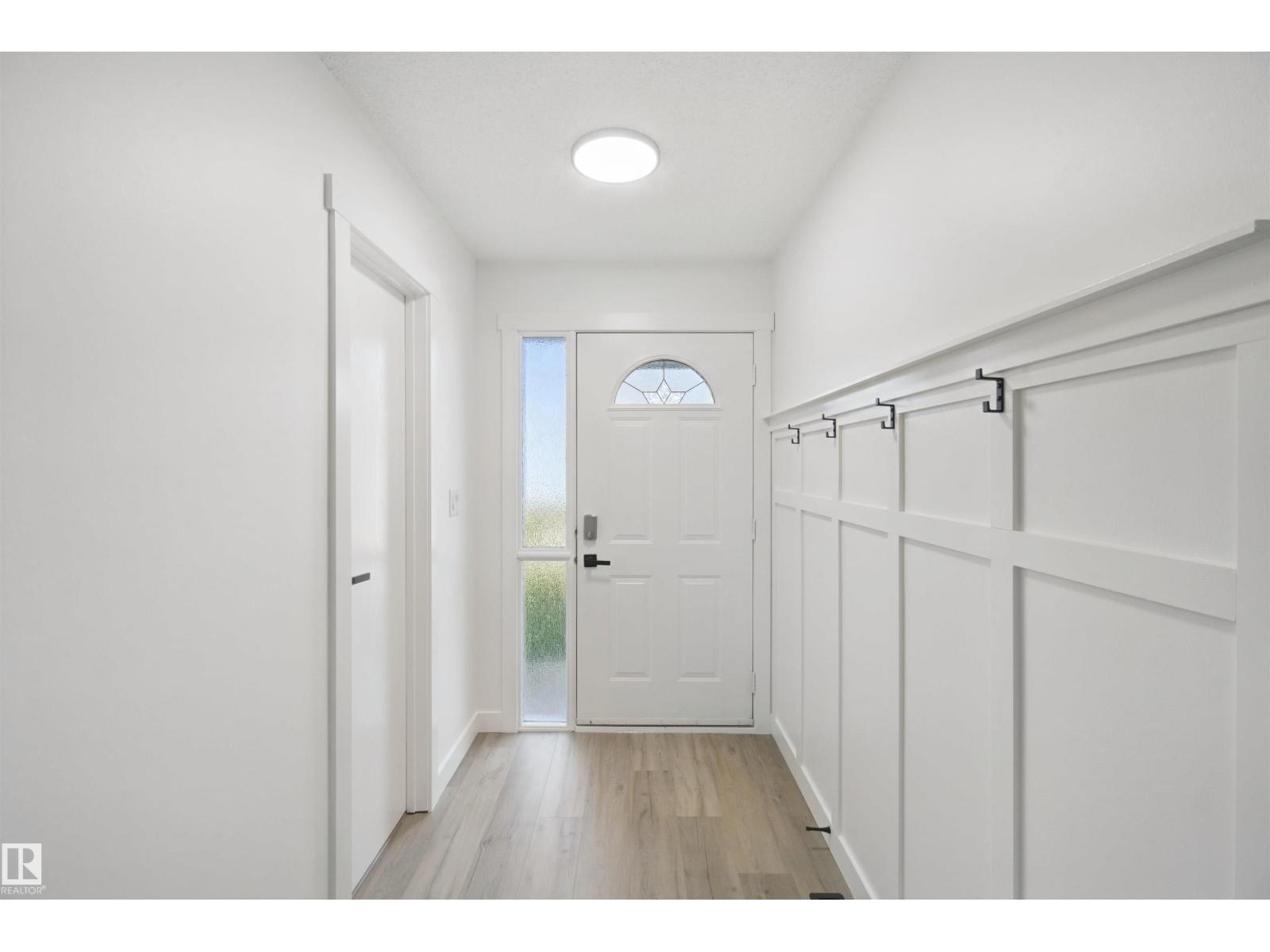 17041 100 ST NW