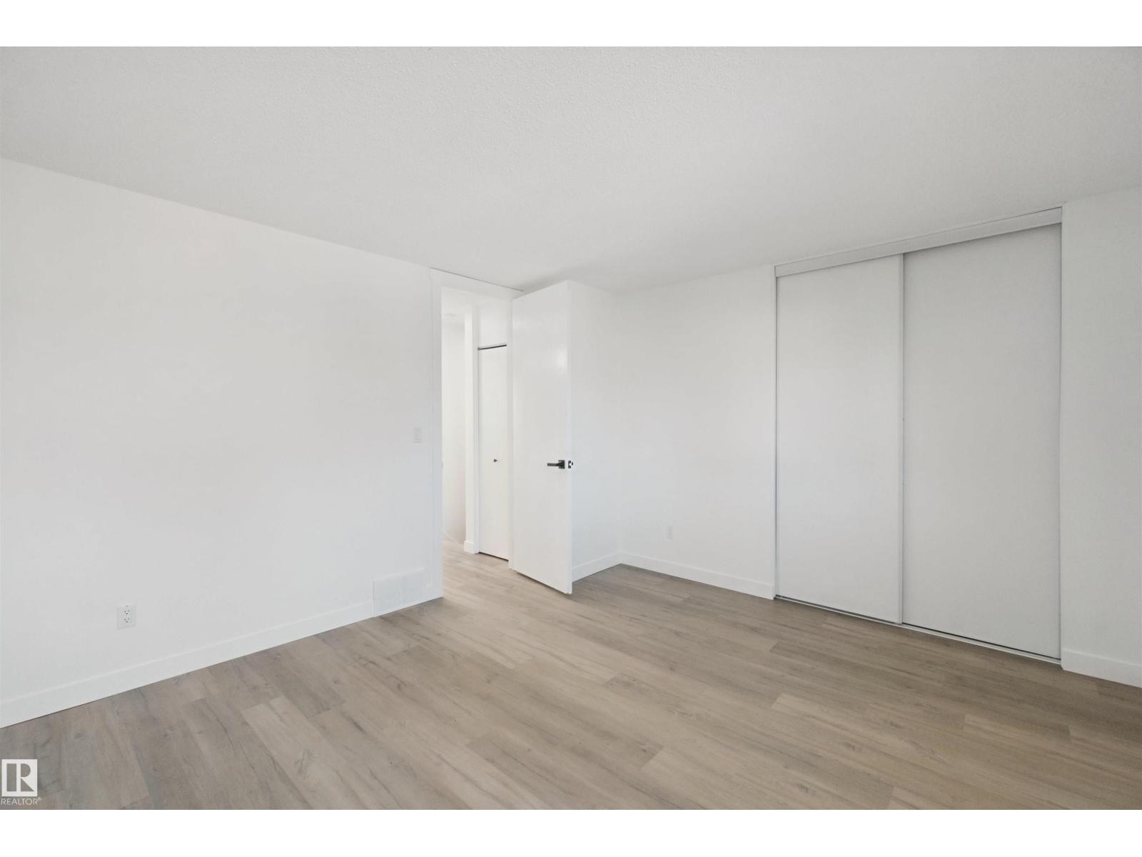 17041 100 ST NW