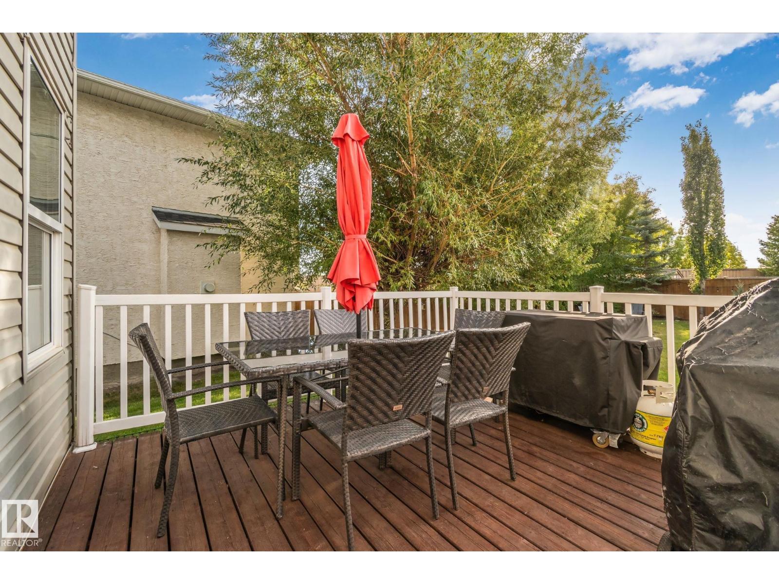 3711 161 AV NW