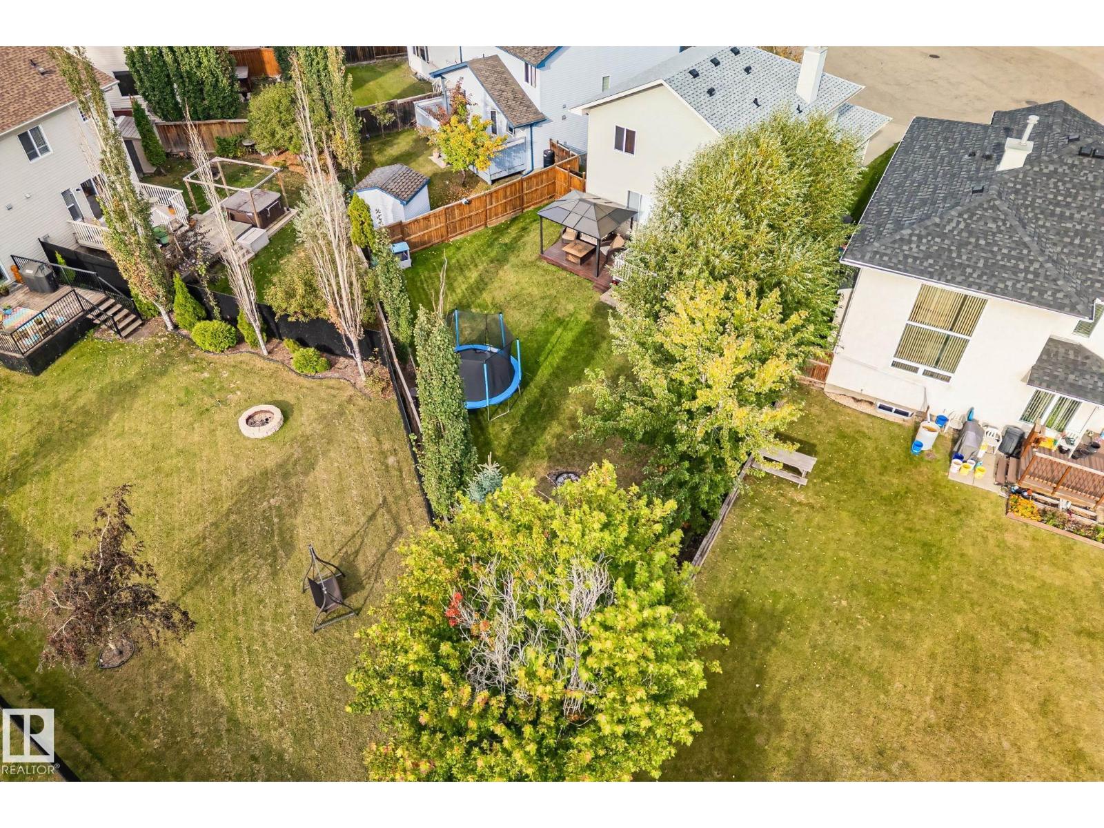 3711 161 AV NW