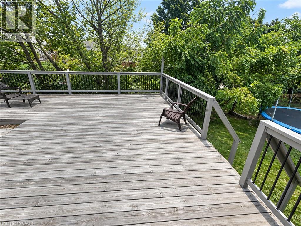 920 Marl Meadow Court, Kitchener, Ontario  N2R 1L4 - Photo 41 - 40865089