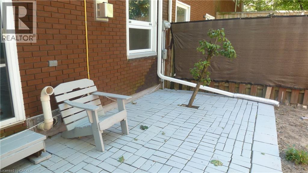 647 Albert Street Unit# 4, Waterloo, Ontario N2L 3V5 - Photo 43 - 40866491