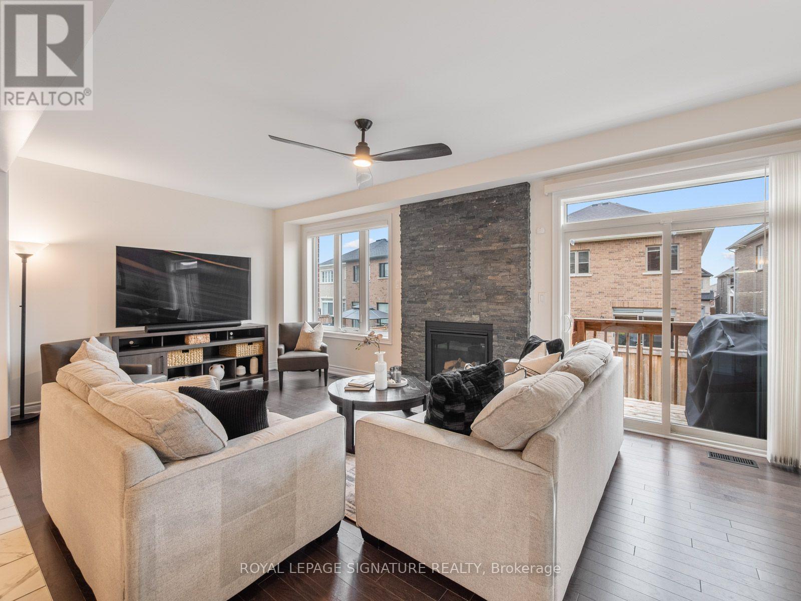 1055 Skyridge Boulevard, Pickering, Ontario  L1X 0G5 - Photo 14 - E13854574