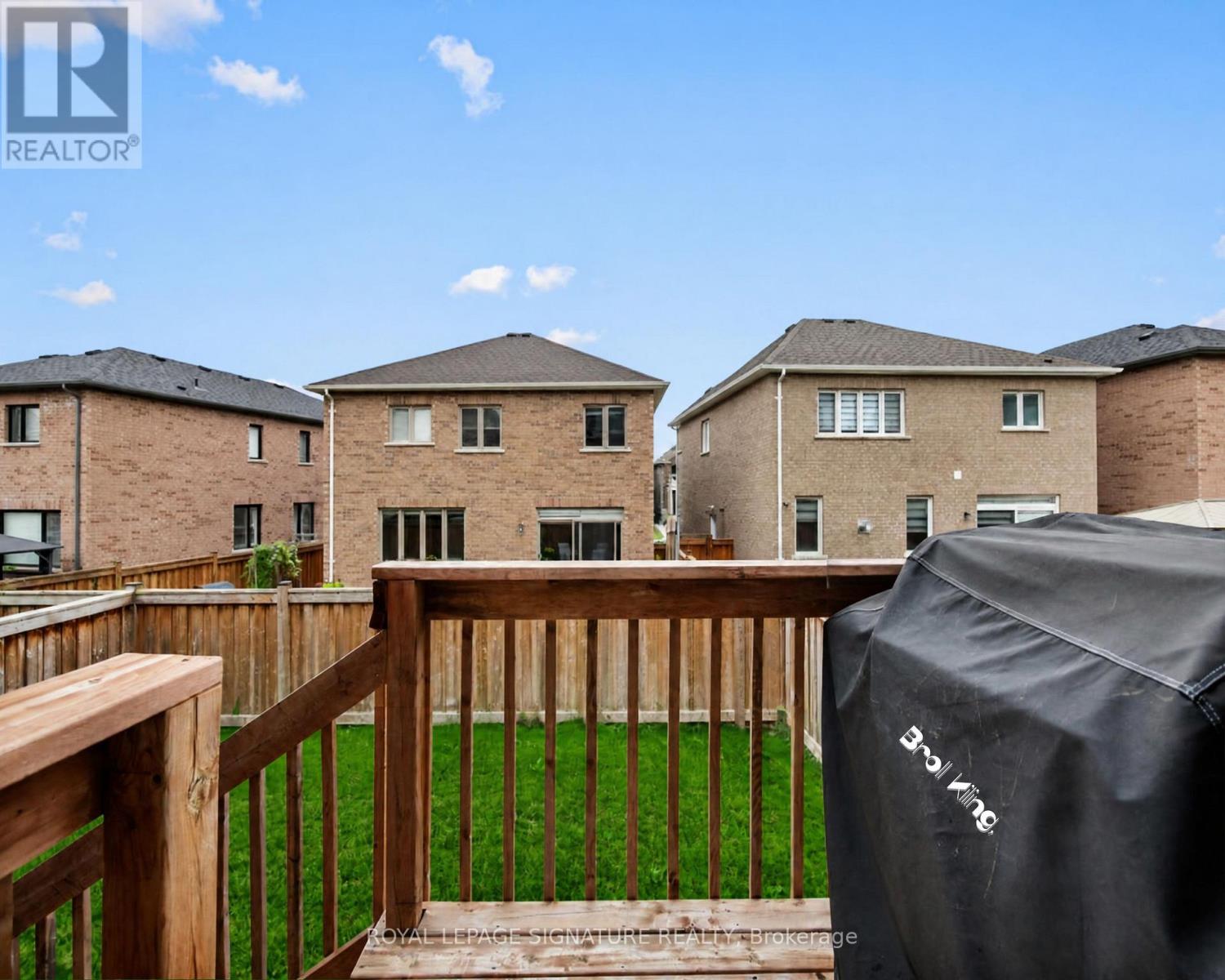 1055 Skyridge Boulevard, Pickering, Ontario  L1X 0G5 - Photo 39 - E13854574