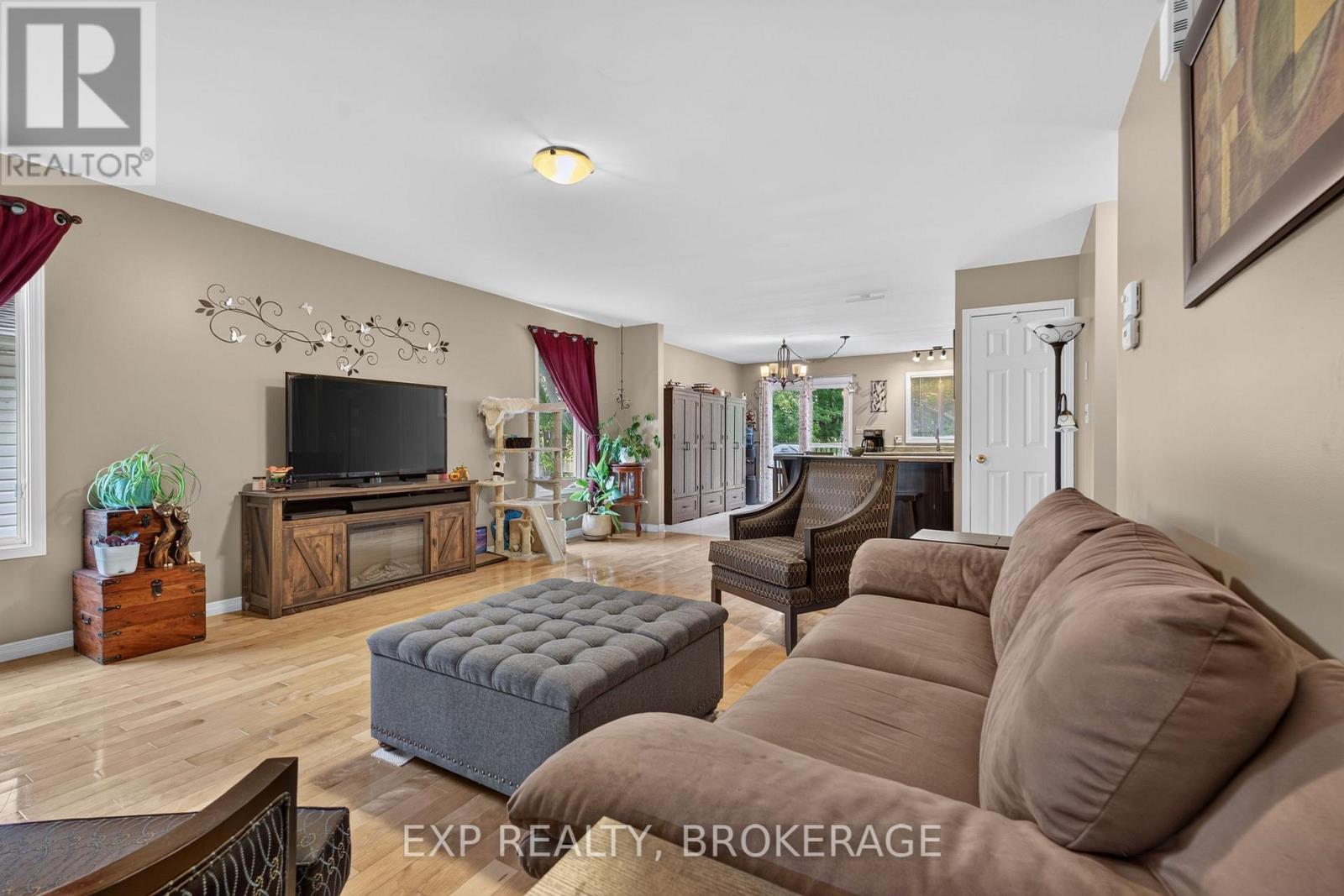 63 Speers Boulevard, Loyalist, Ontario  K7N 1Y1 - Photo 6 - X13855166