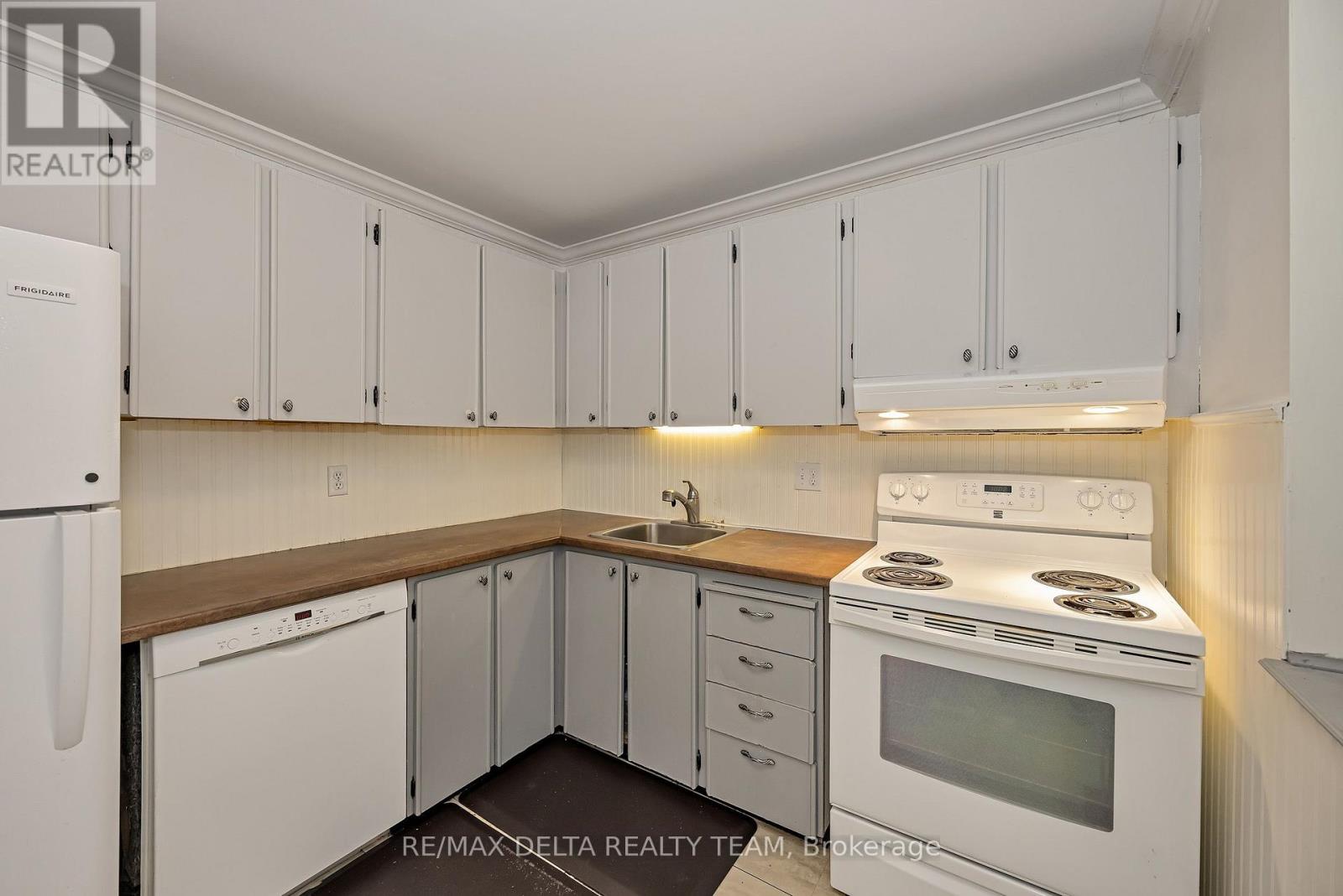 435 Duvernay Drive, Ottawa, Ontario  K1E 2N7 - Photo 14 - X13848196