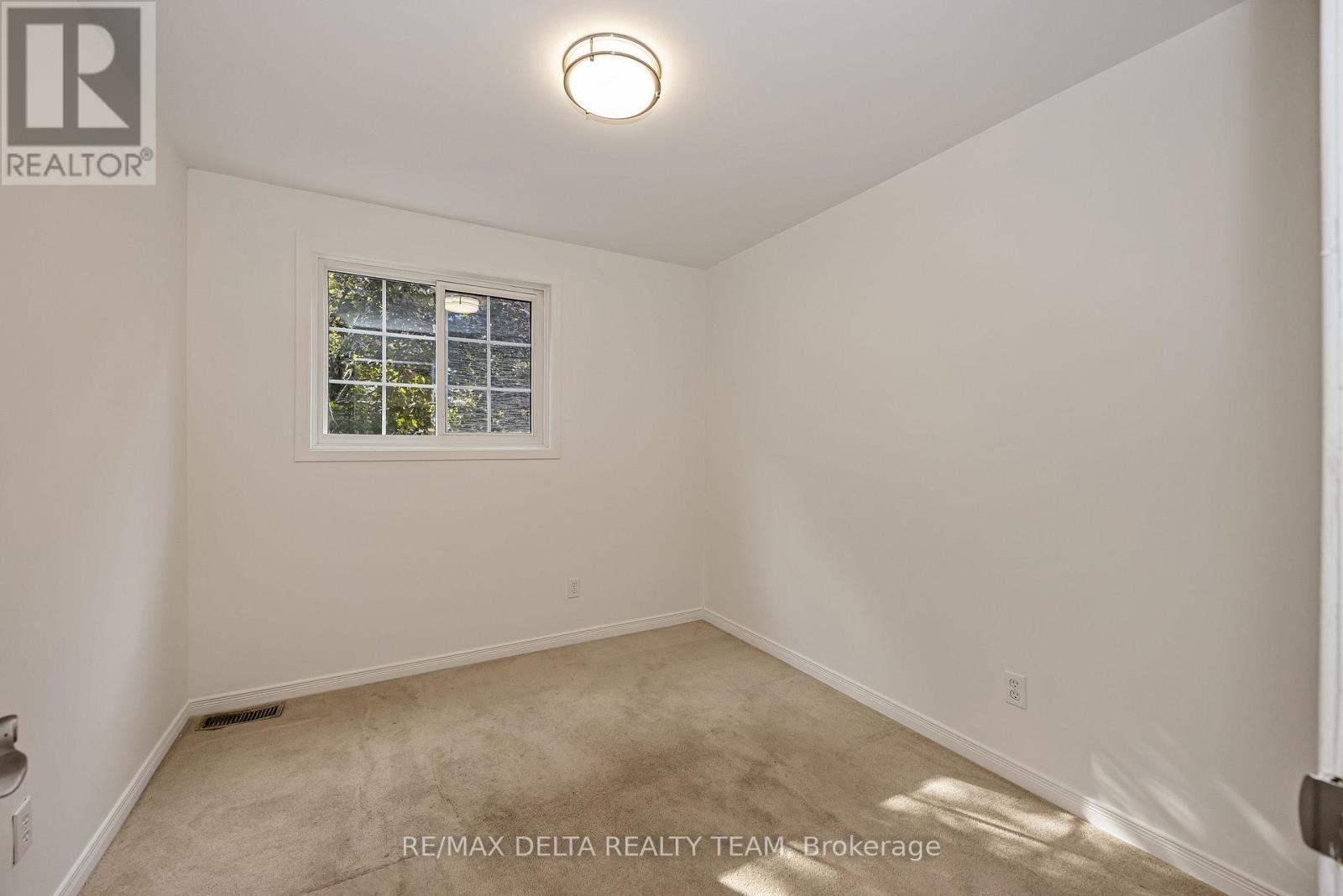 435 Duvernay Drive, Ottawa, Ontario  K1E 2N7 - Photo 22 - X13848196
