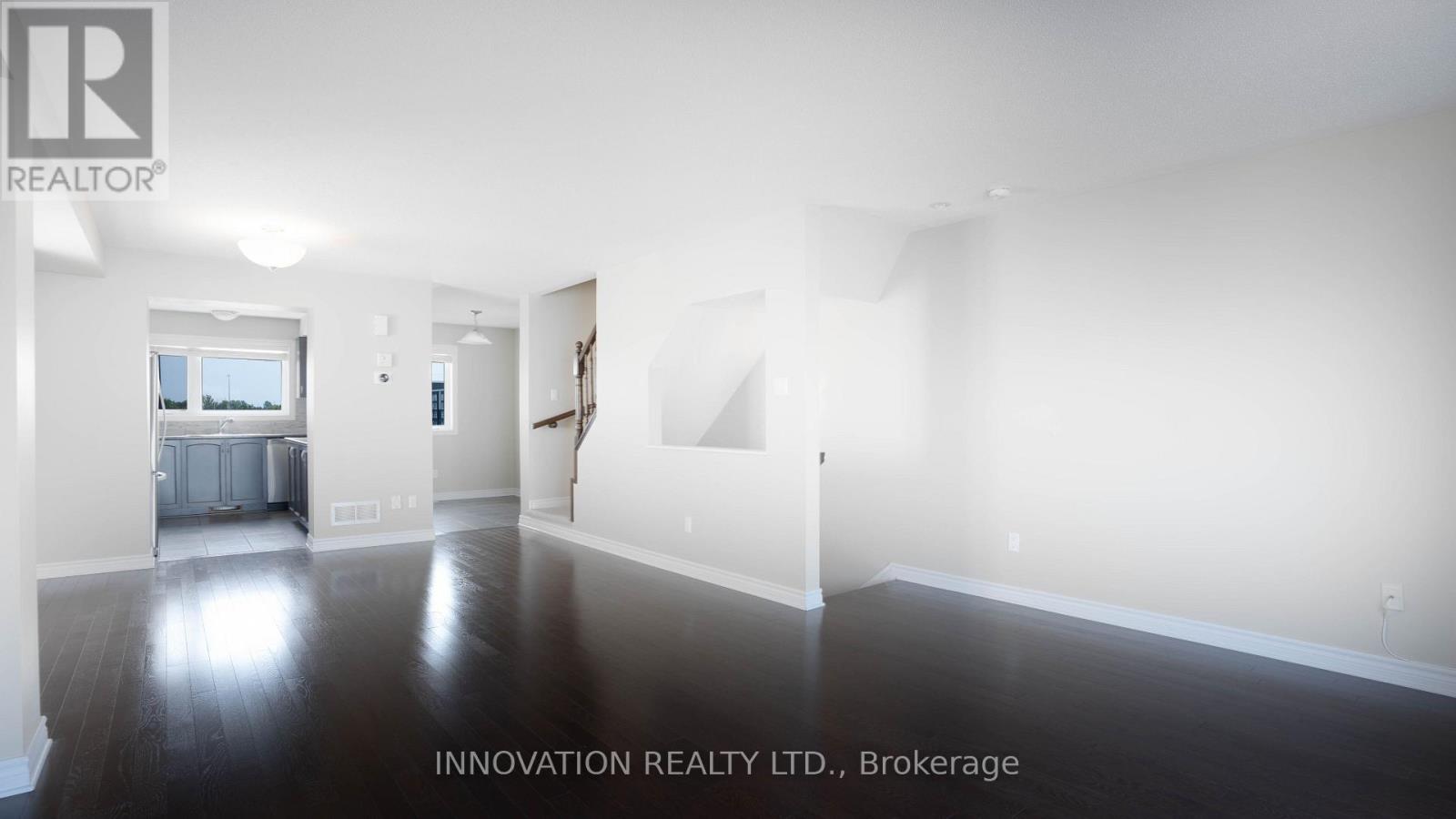 516 Silvertip Lane, Ottawa, Ontario  K2T 0H7 - Photo 6 - X13854714