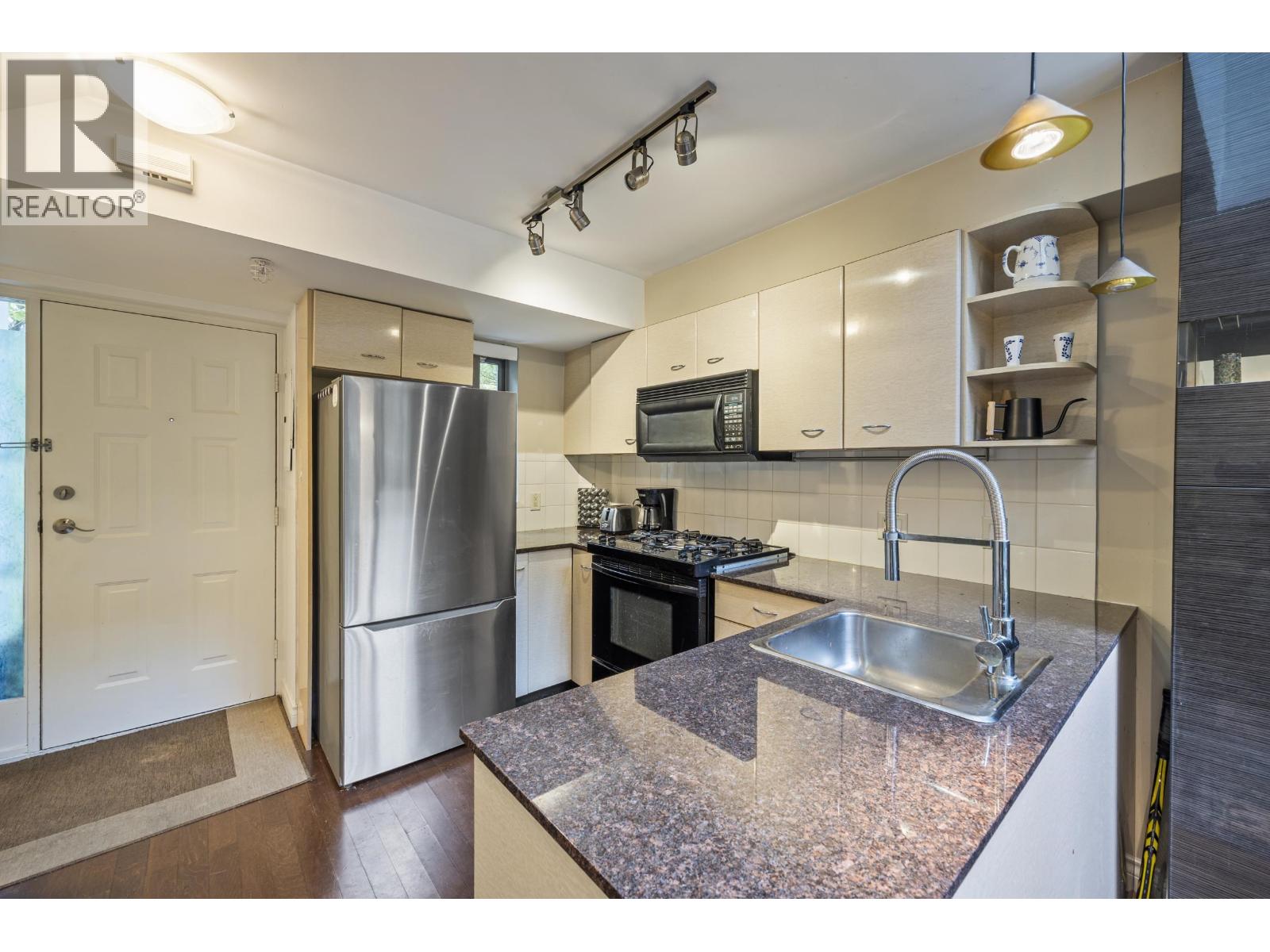 203 501 Pacific Street, Vancouver, British Columbia  V6Z 2X6 - Photo 6 - R3171628