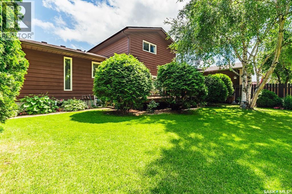 122 Wakaw Crescent, Saskatoon, Saskatchewan  S7J 4E2 - Photo 43 - SK050216