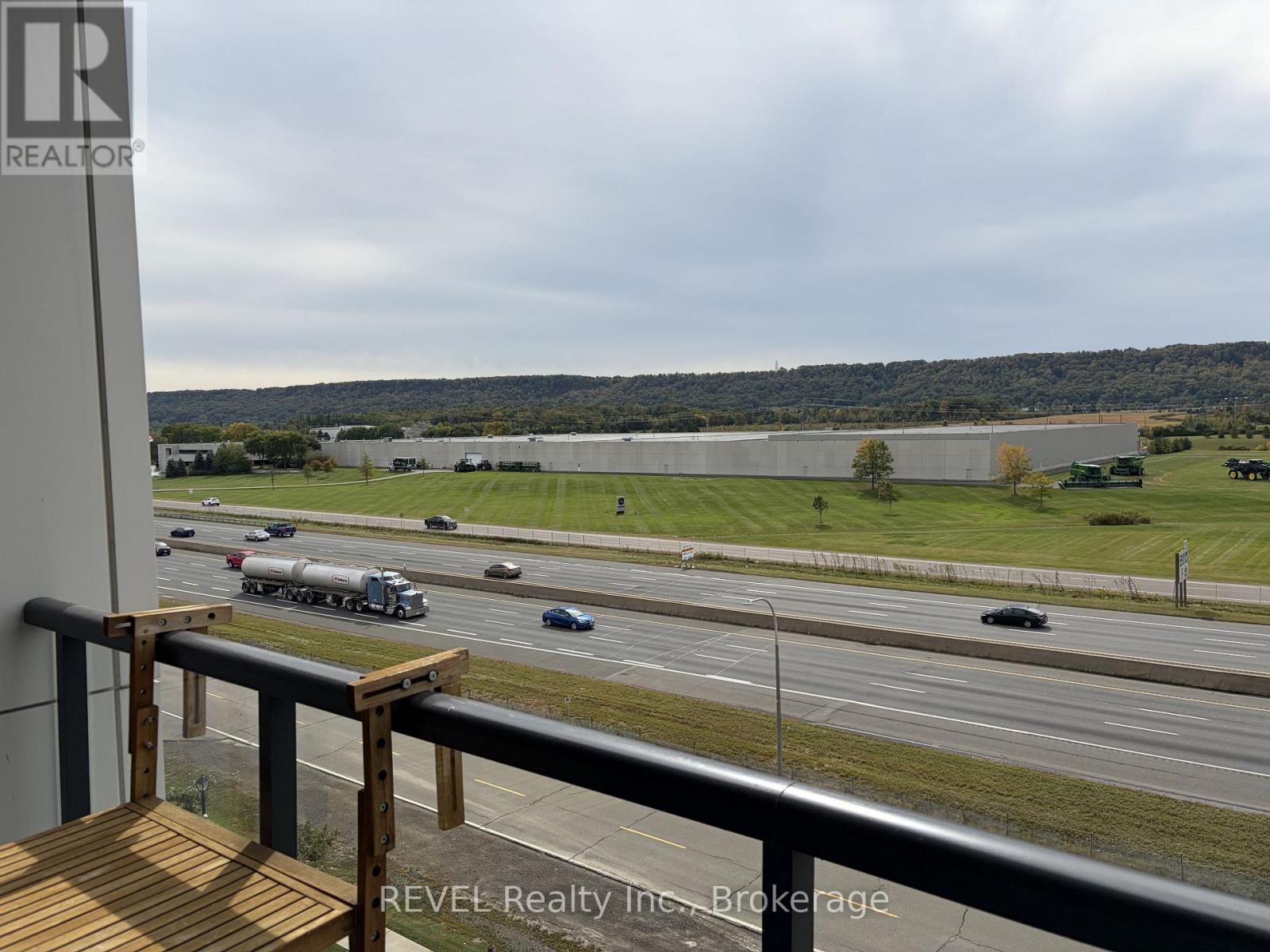 501 - 550 North Service Road, Grimsby, Ontario  L3M 0H9 - Photo 12 - X13810778