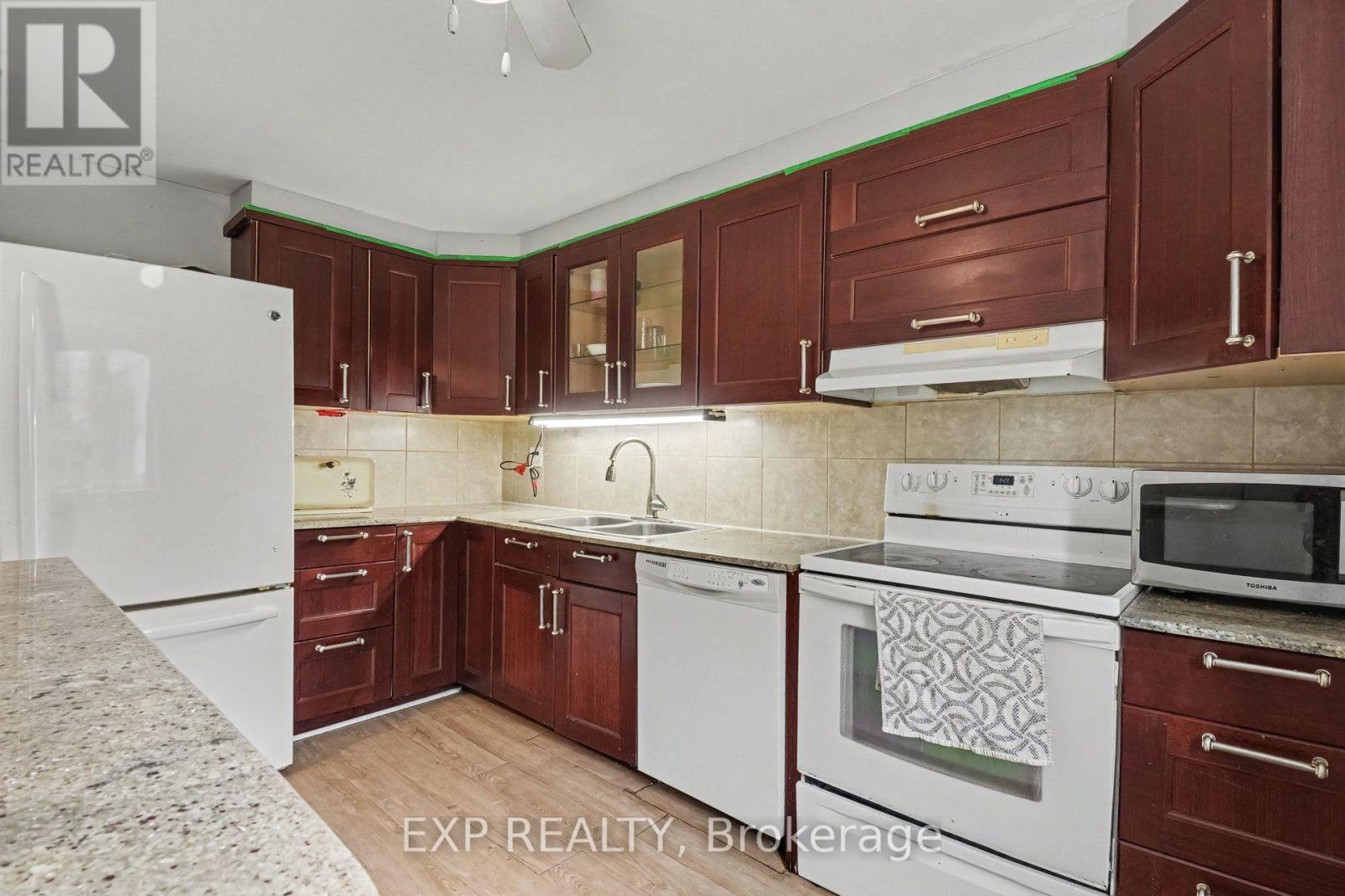 D - 32 Benlea Drive, Ottawa, Ontario  K2G 4A8 - Photo 15 - X13855296