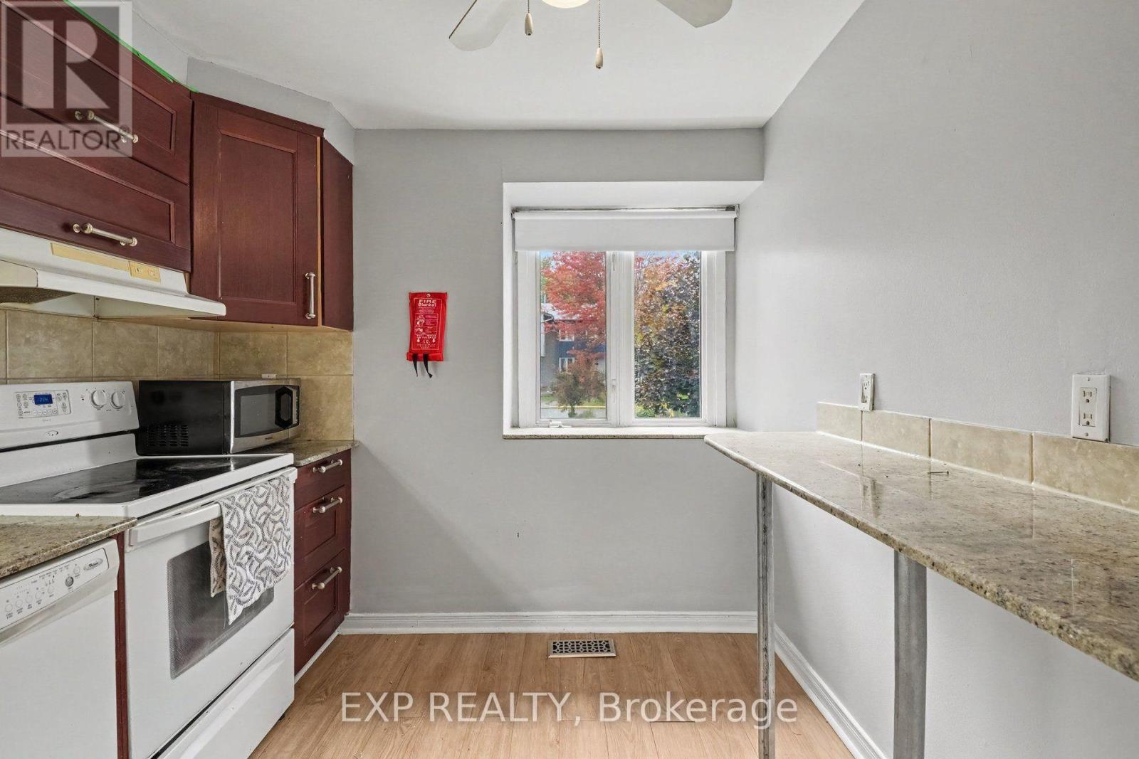 D - 32 Benlea Drive, Ottawa, Ontario  K2G 4A8 - Photo 16 - X13855296