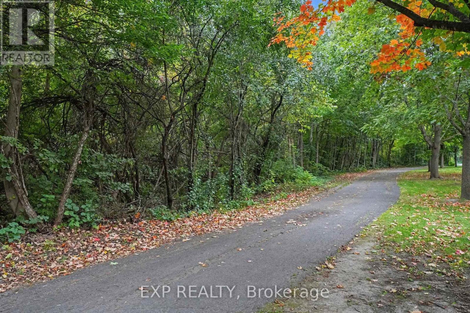 D - 32 Benlea Drive, Ottawa, Ontario  K2G 4A8 - Photo 30 - X13855296