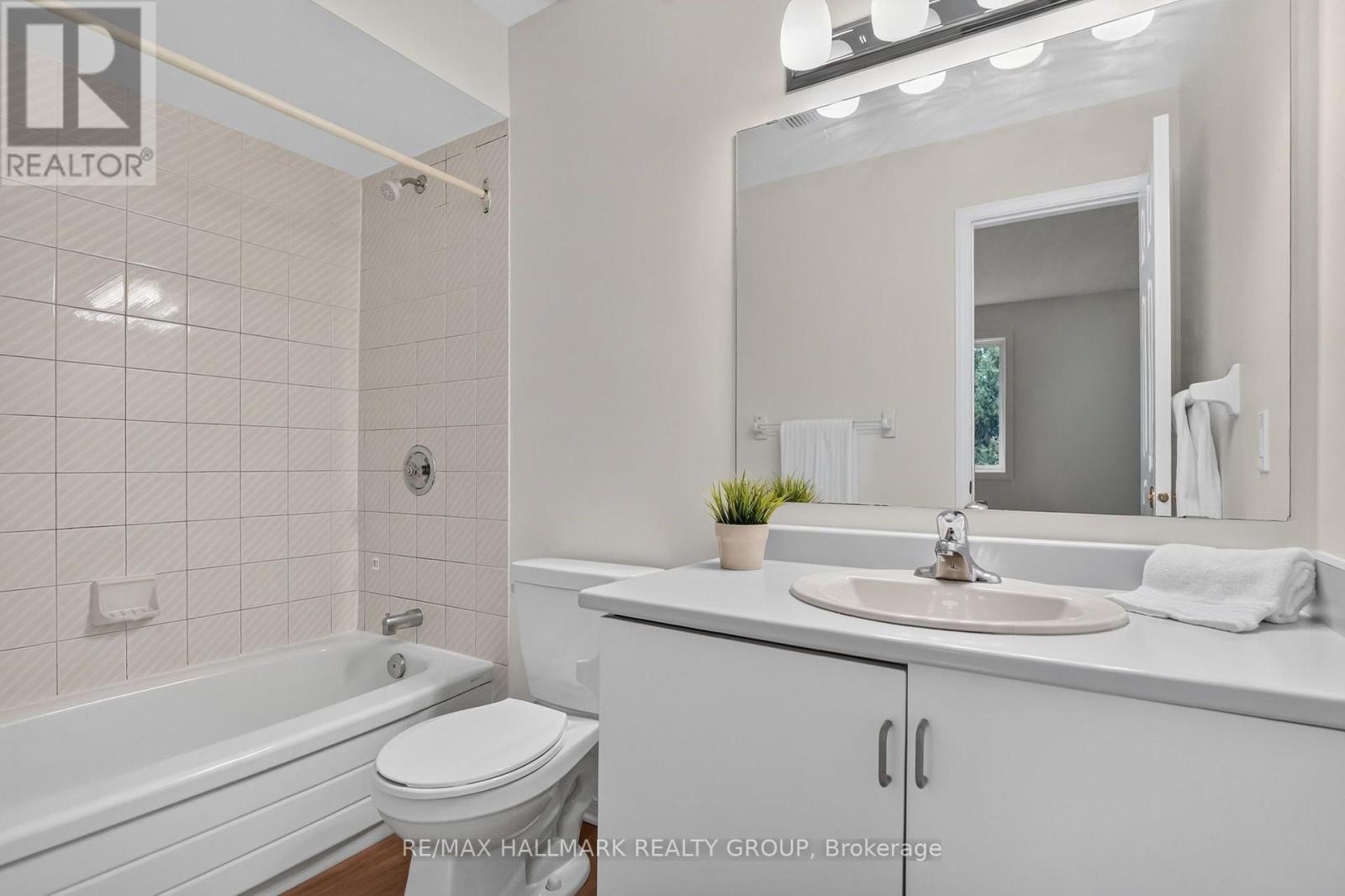 49 Robarts Crescent, Ottawa, Ontario  K2L 3Z3 - Photo 32 - X13855458