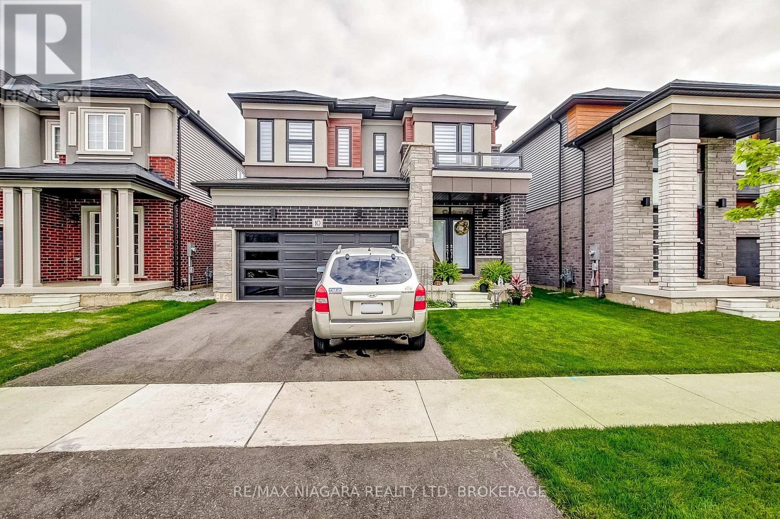 10 Ingalls Avenue, Brantford, Ontario N3V 0B2 - Photo 1 - X13855274