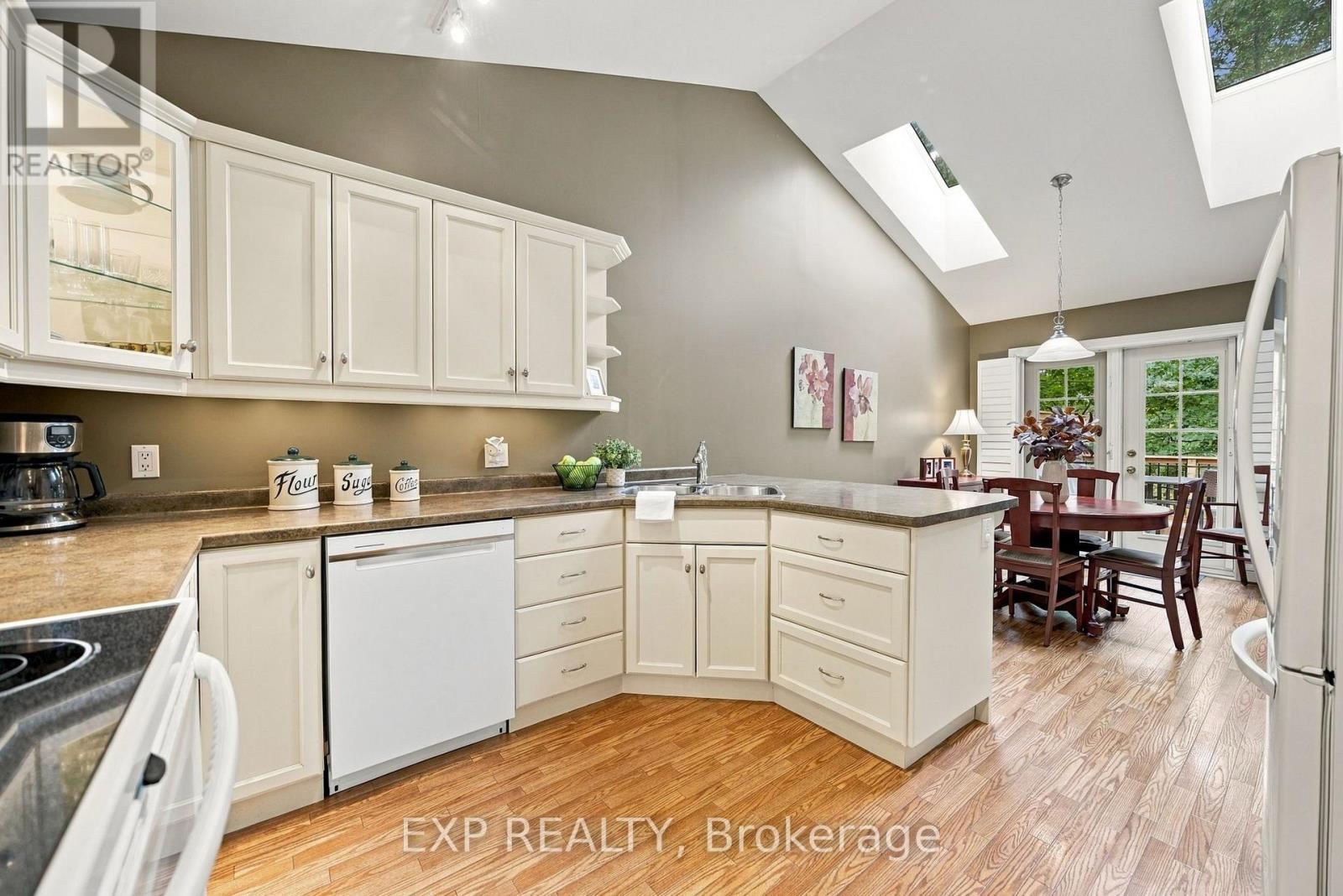 22 - 3241 Montrose Road, Niagara Falls (Mt. Carmel), Ontario L2H 3L3 - Photo 11 - X13855464