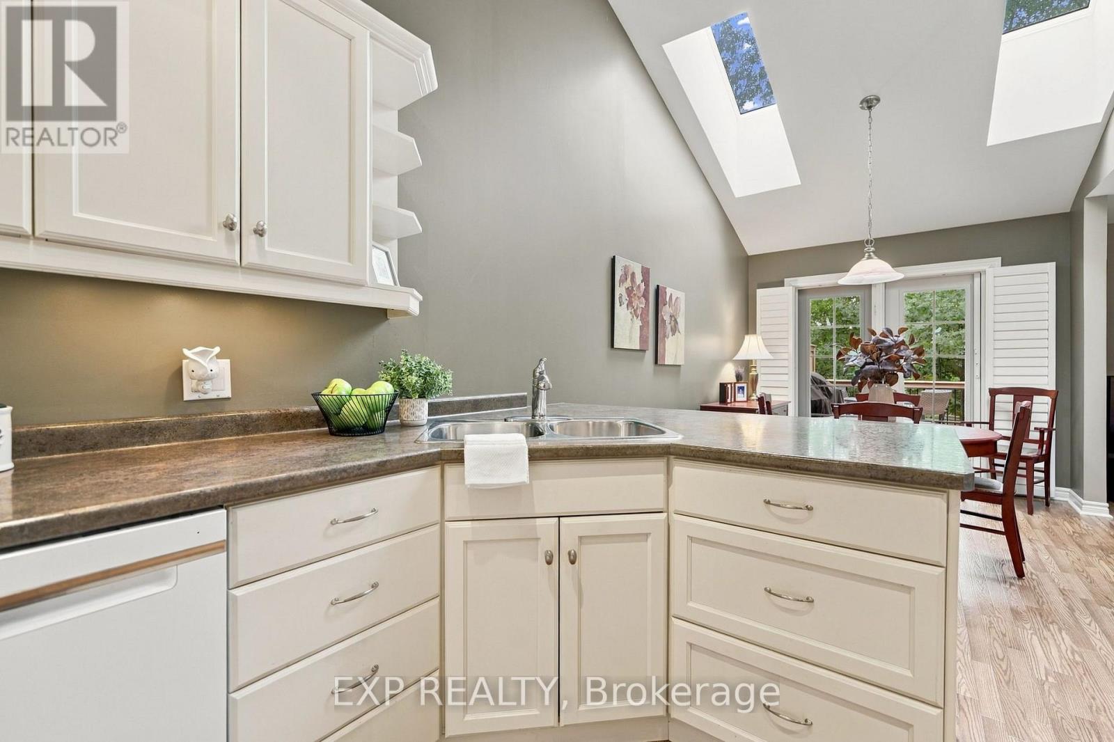 22 - 3241 Montrose Road, Niagara Falls (Mt. Carmel), Ontario L2H 3L3 - Photo 14 - X13855464